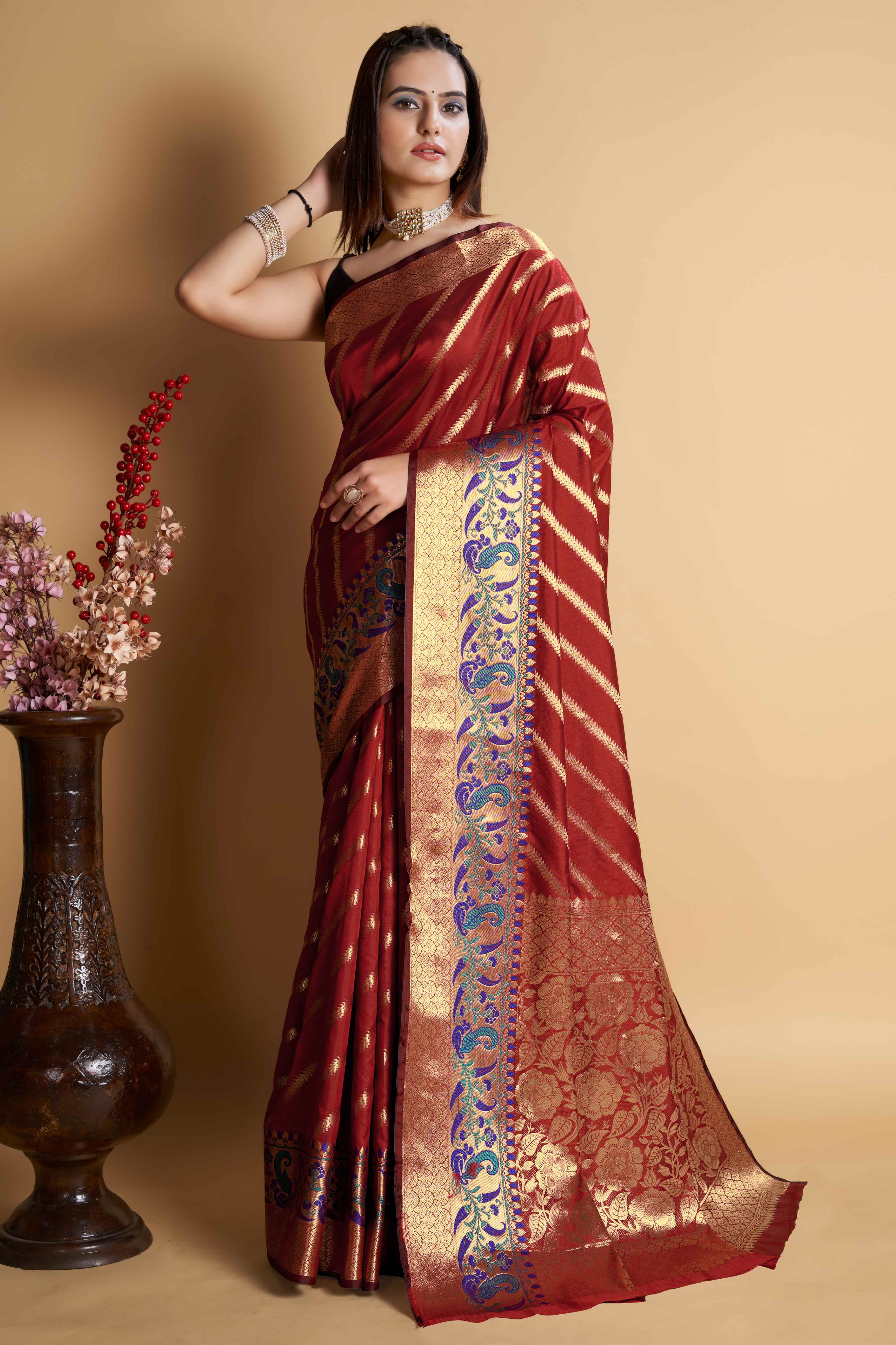 Peachmode Maroon Zari Weaving Banarasi Silk Saree