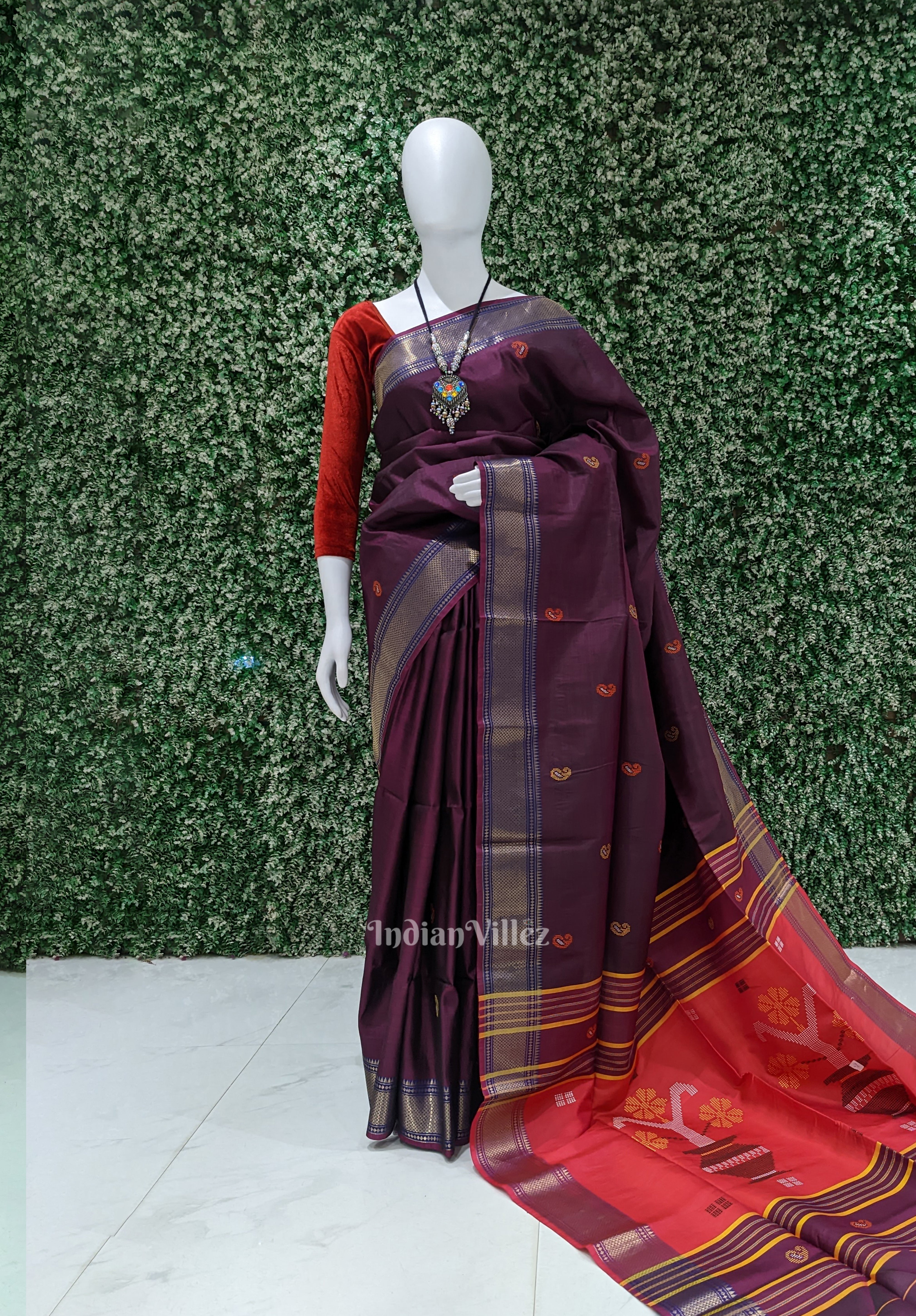 IndianVillèz Red With Coffee Dual Tone Pure Bishnupuri Silk Saree
