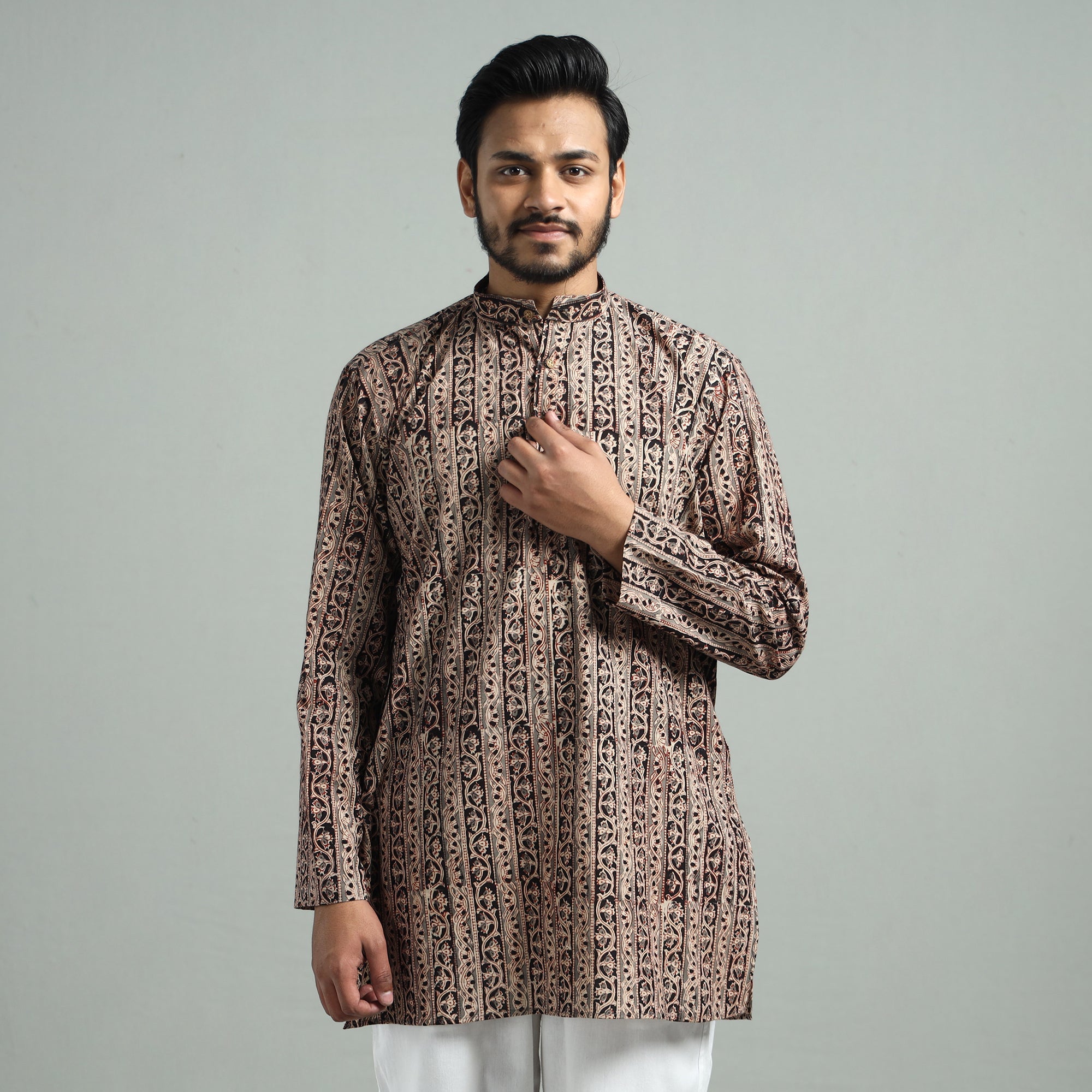 ITOKRI CASUALS Brown - Kalamkari Block Printed Cotton Men Short Kurta - view 4