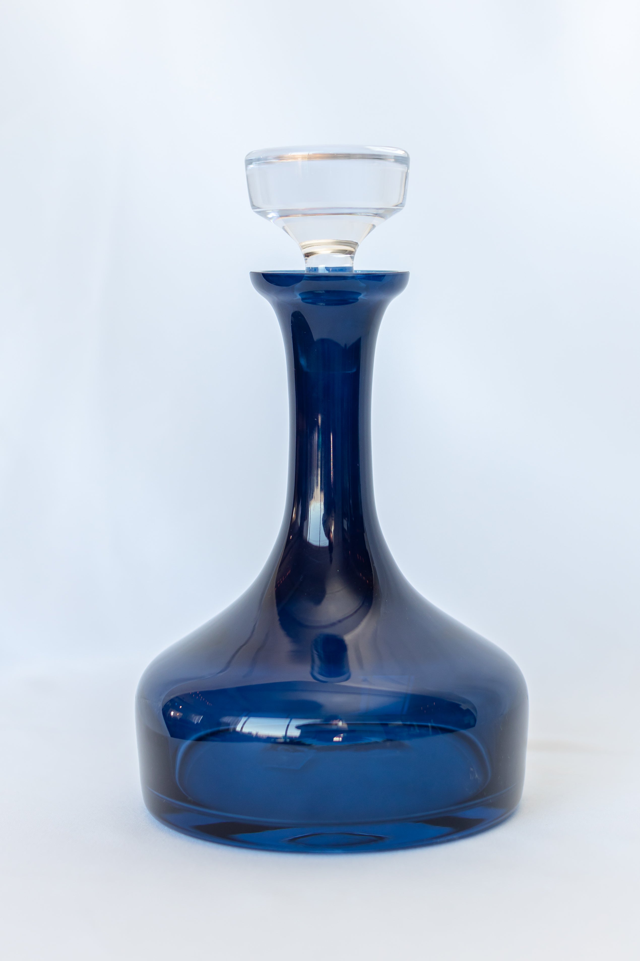 Vogue midnight blue – Estelle Colored Glass Estelle Colored Decanter- Vogue {Midnight Blue}