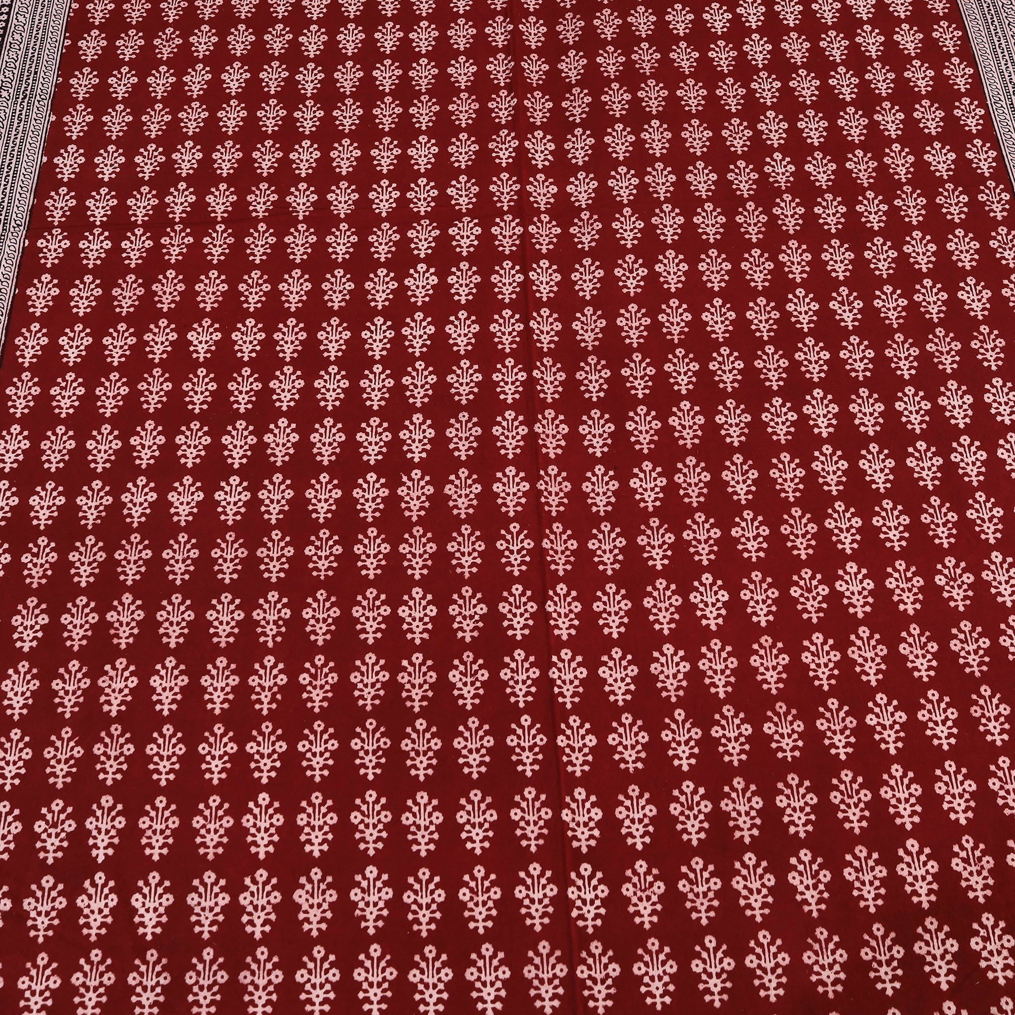 BAGH PRINTS BY ANSHAR FARUKH KHATRI Bagh Block Printed Cotton Double Bed Cover with Pillow Covers (112 x 92 in) - view 4