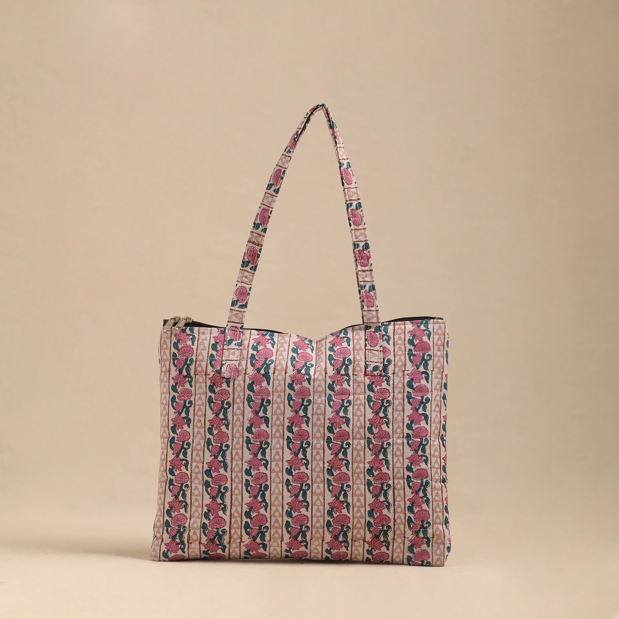NOORI BAZAR Handmade Quilted Cotton Hand Bag 10