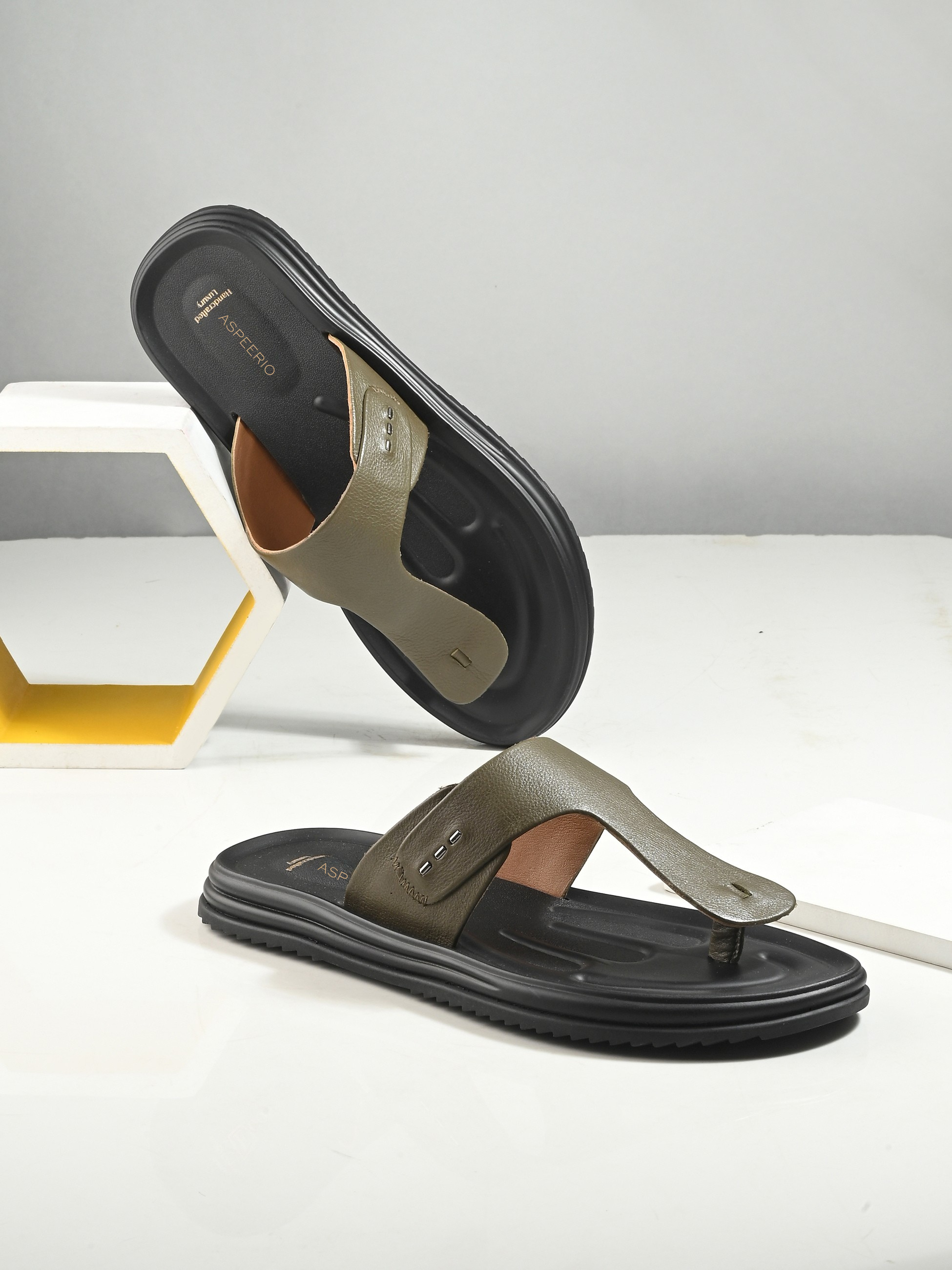 Egoss Shoes Comet Leather Slippers by Aspeerio - view 2