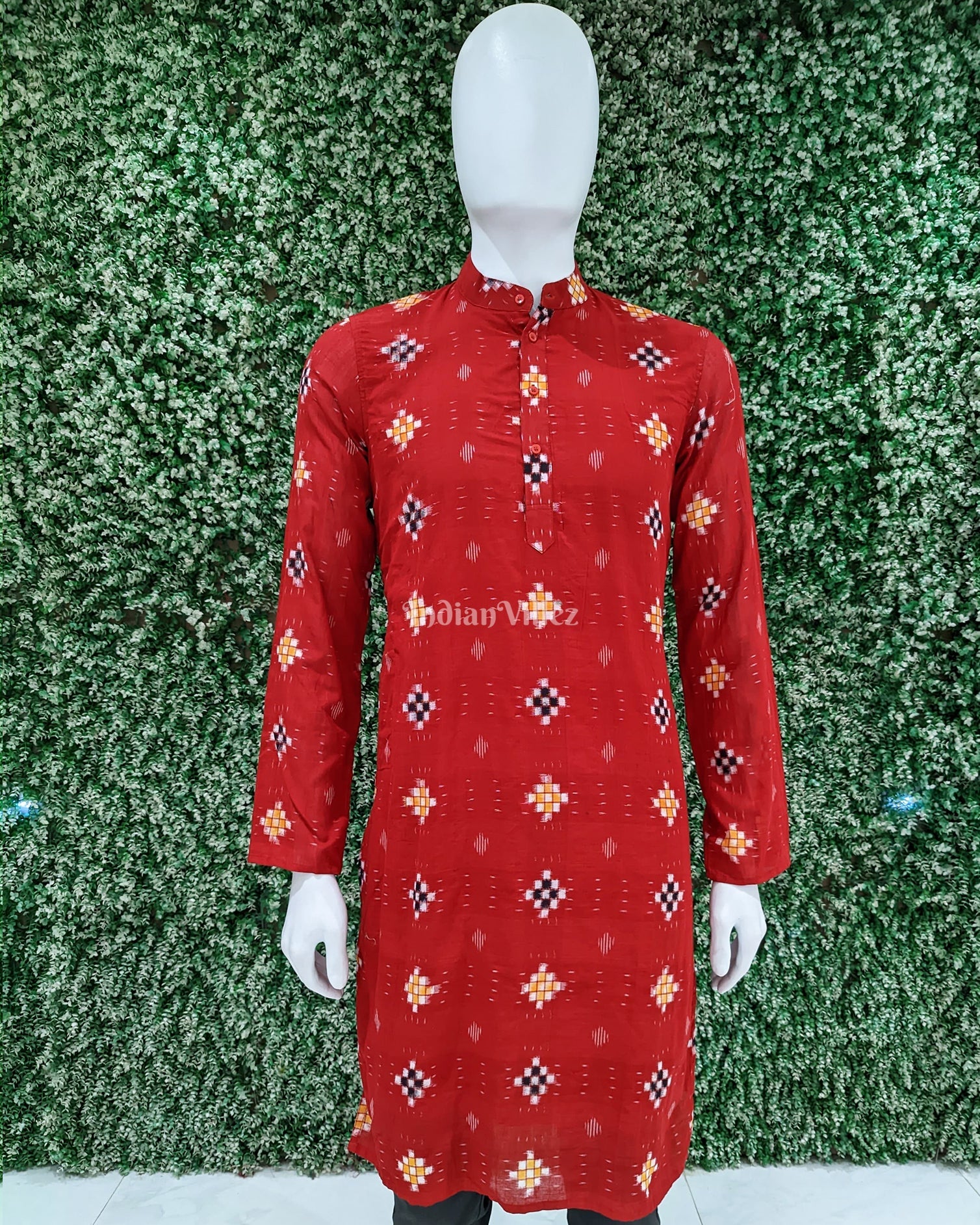 IndianVillèz Red Pasapali Design Sambalpuri Ikat Cotton Kurta For Men