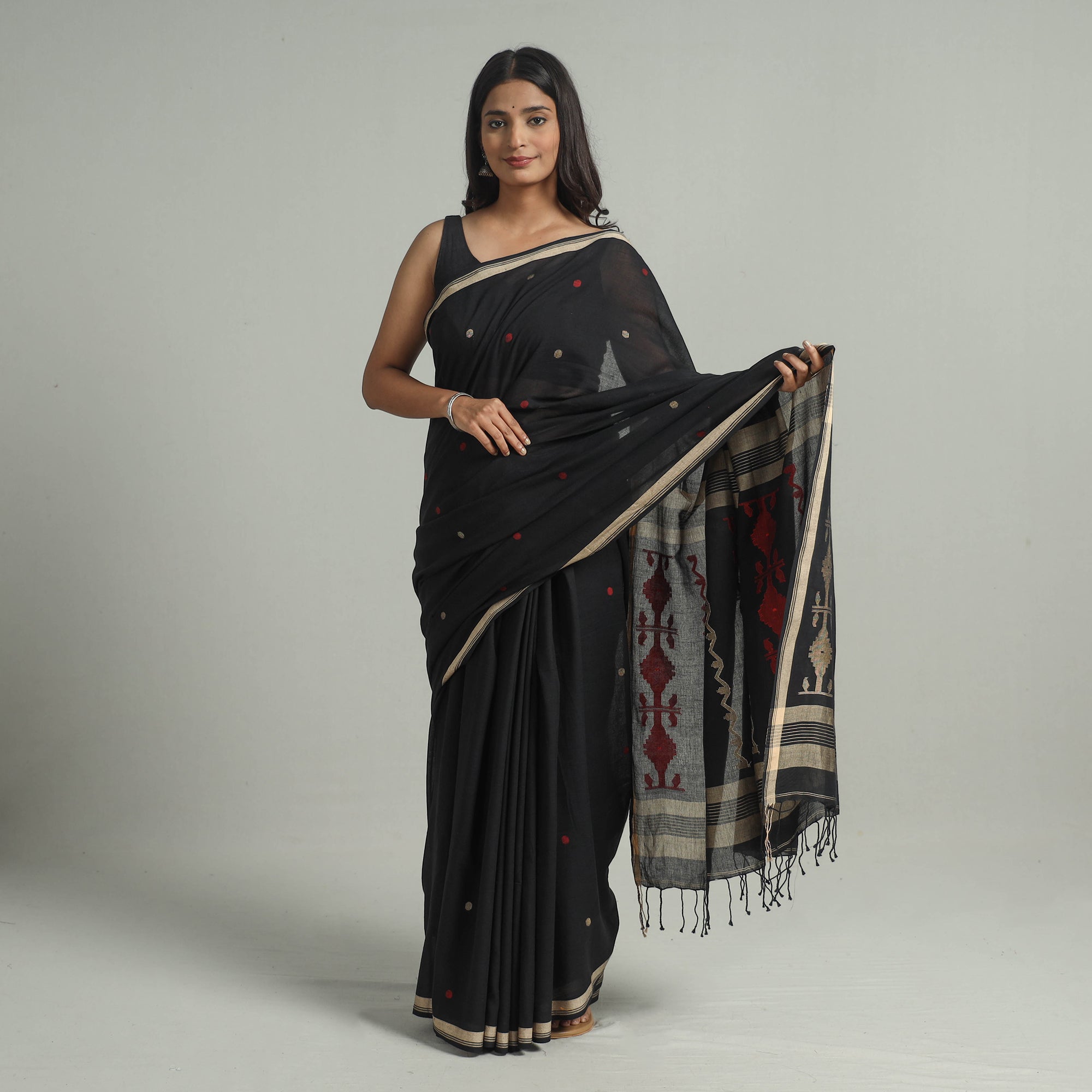 SASHA Black - Handloom Cotton Phulia Jamdani Saree with Tassels 28 - view 2