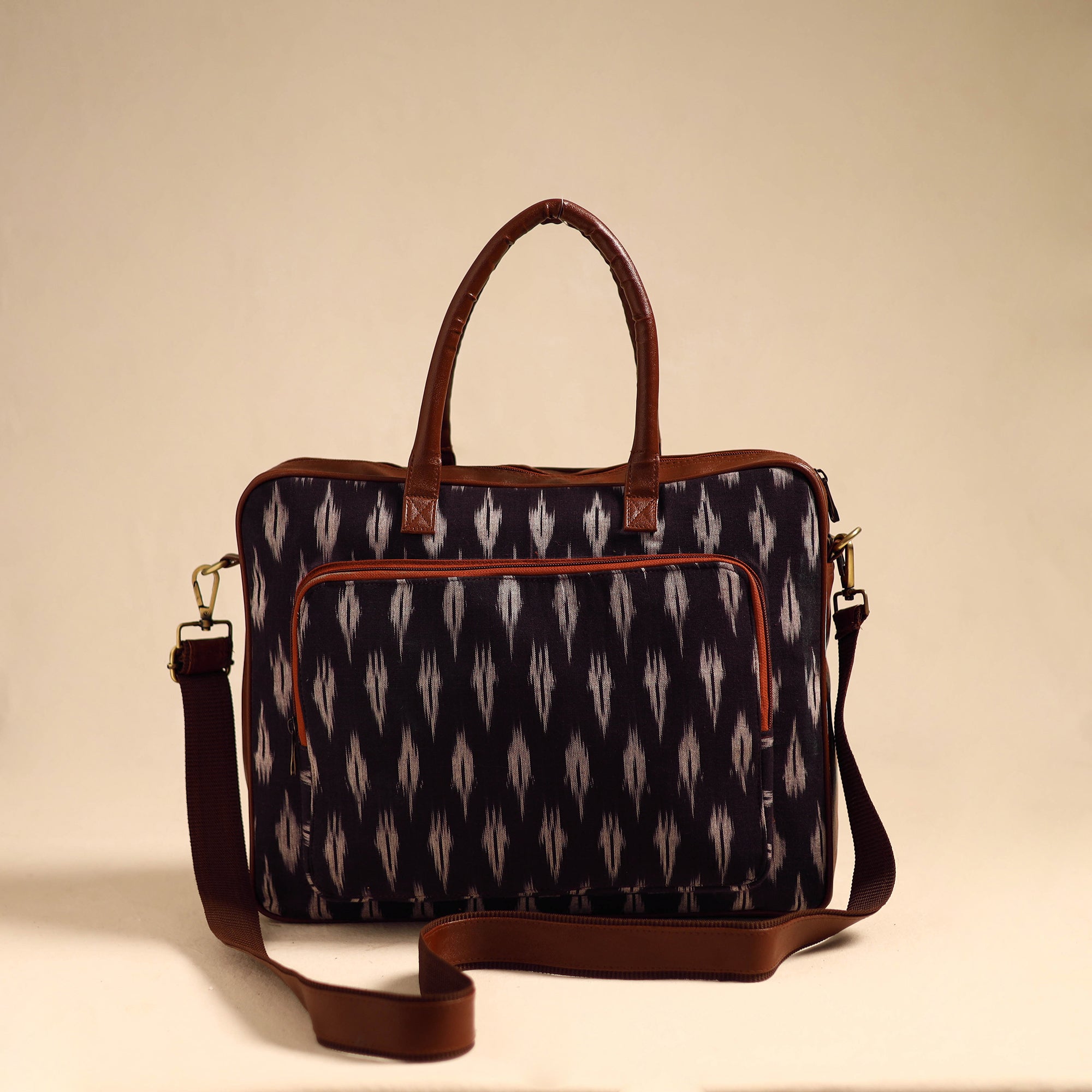 ITOKRI CRAFTS INITIATIVE Black - Handmade Pochampally Ikat Laptop Bag 24