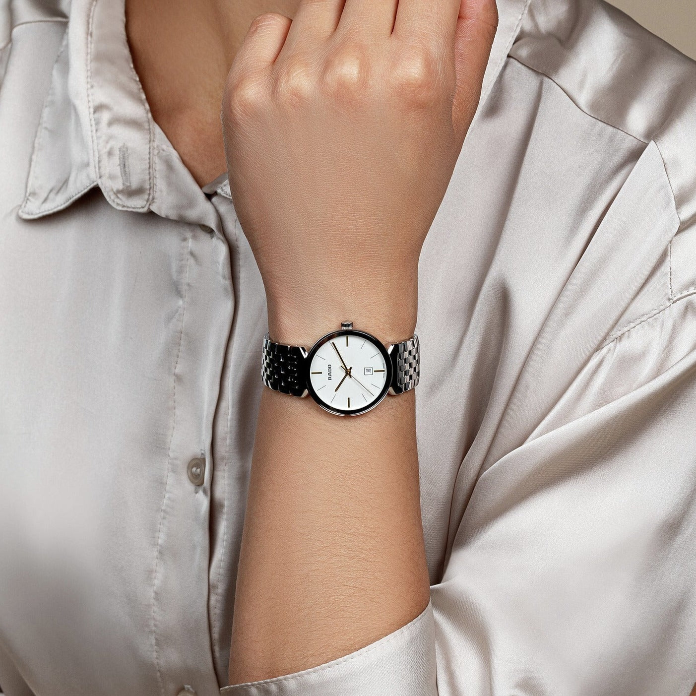 Rado Florence Women Quartz White Dial Analog Stainless Steel Watch R48913013 - view 4