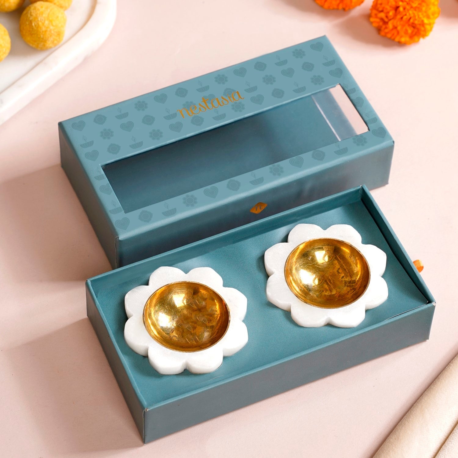 Nestasia Floral Design Marble And Brass Diya Set Of 2