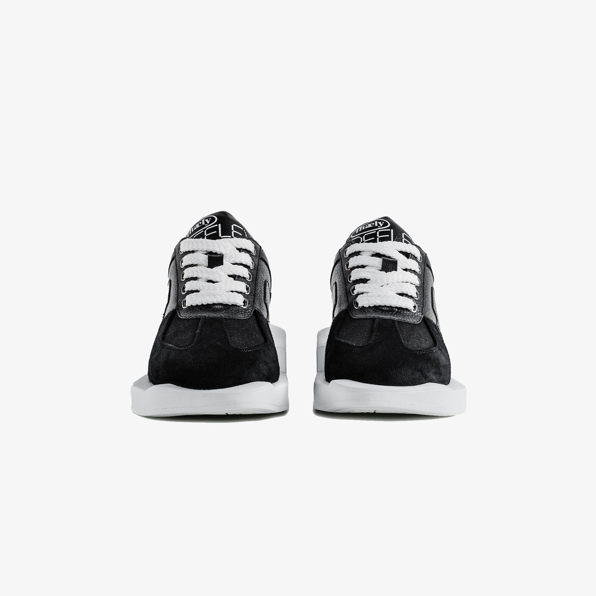 Thaely | REFLEX RUNNER { BLACK/WHITE - view 3