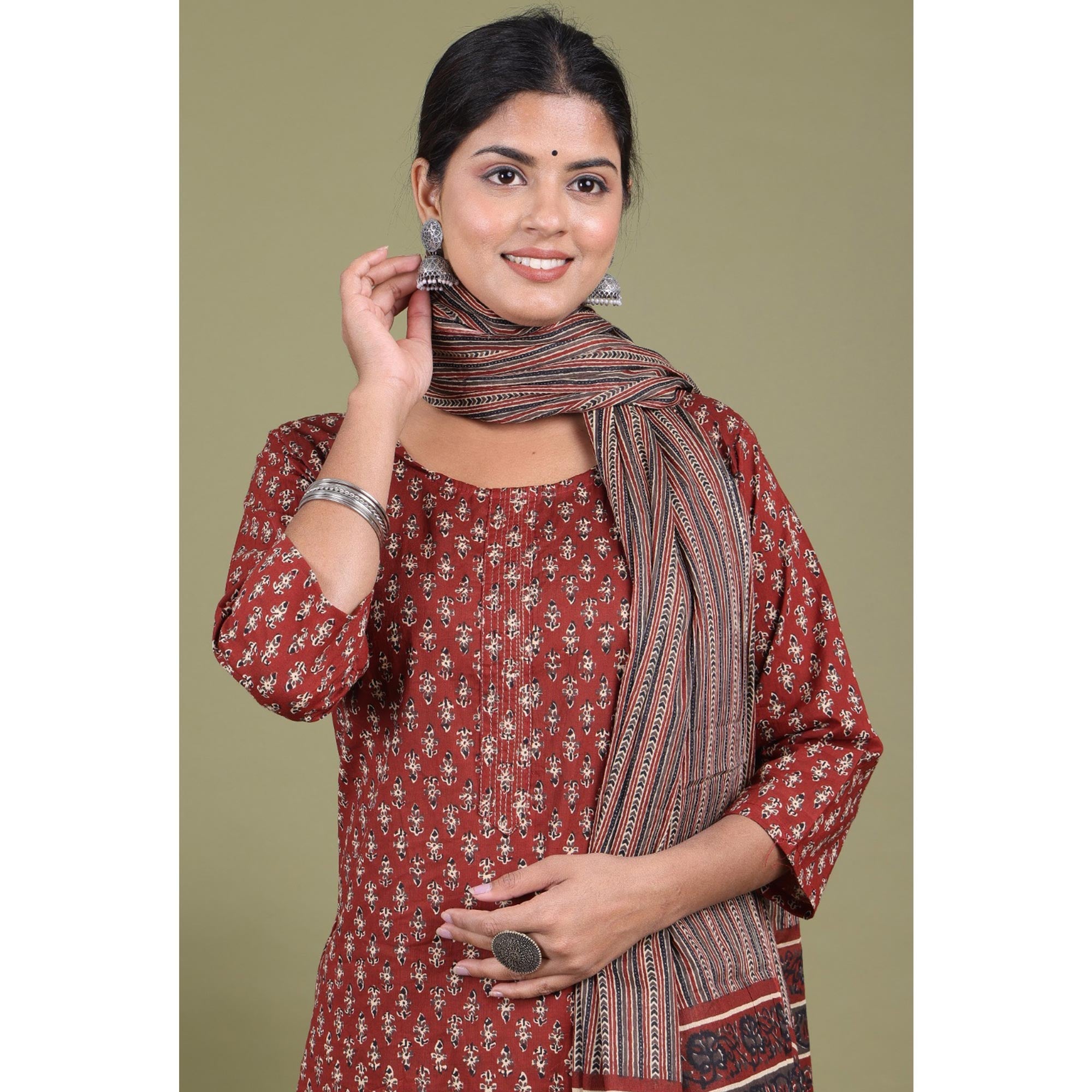 Peachmode Seller Maroon Floral Printed Pure Cotton Suit - view 8