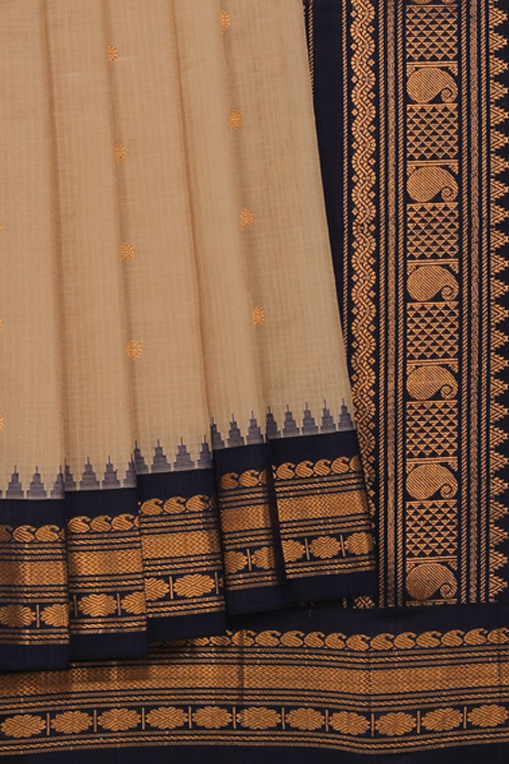 Kalanjali Gadwal Beige Saree – Women's