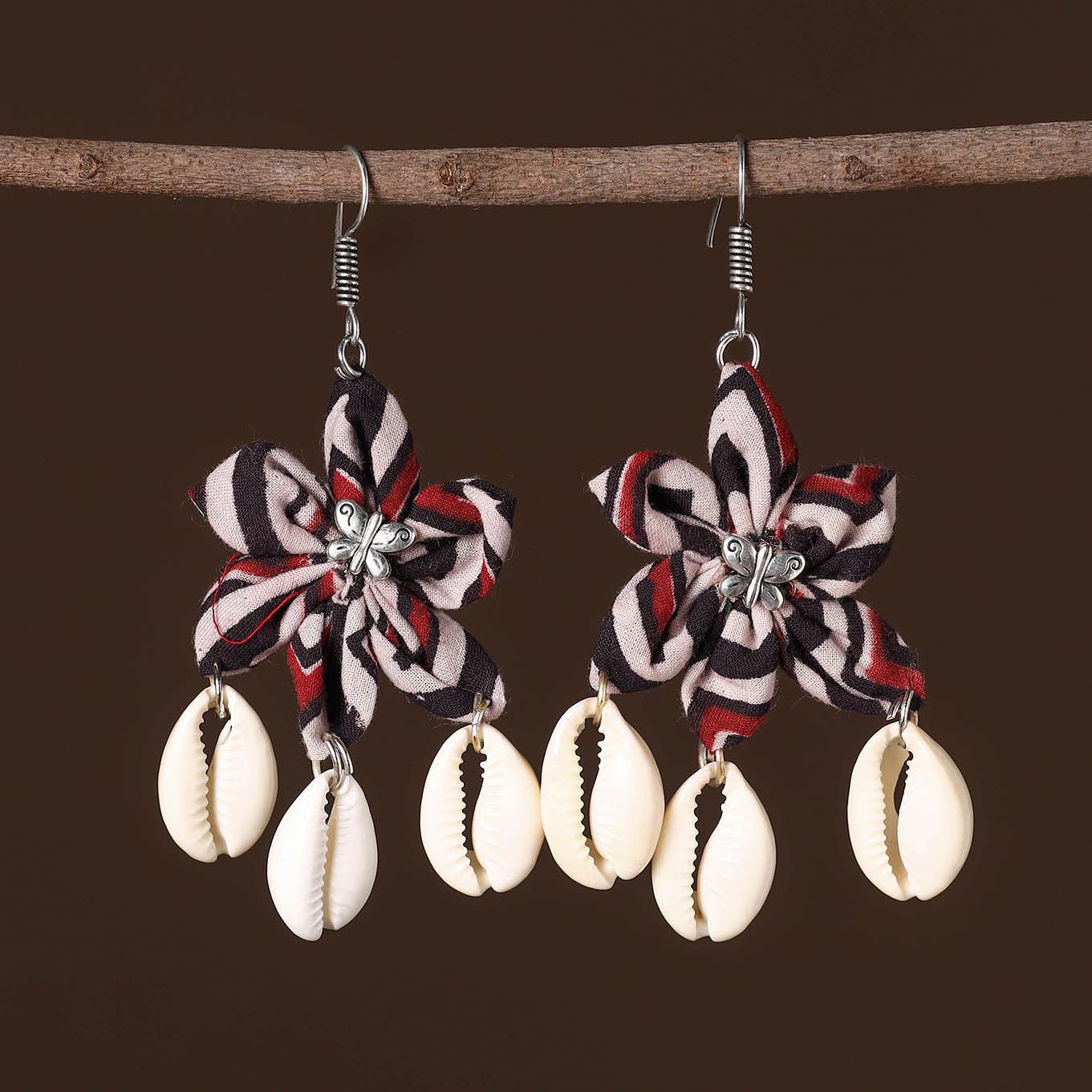 JALPARI Rida Fabart Phool Kali Shell Earrings - view 2