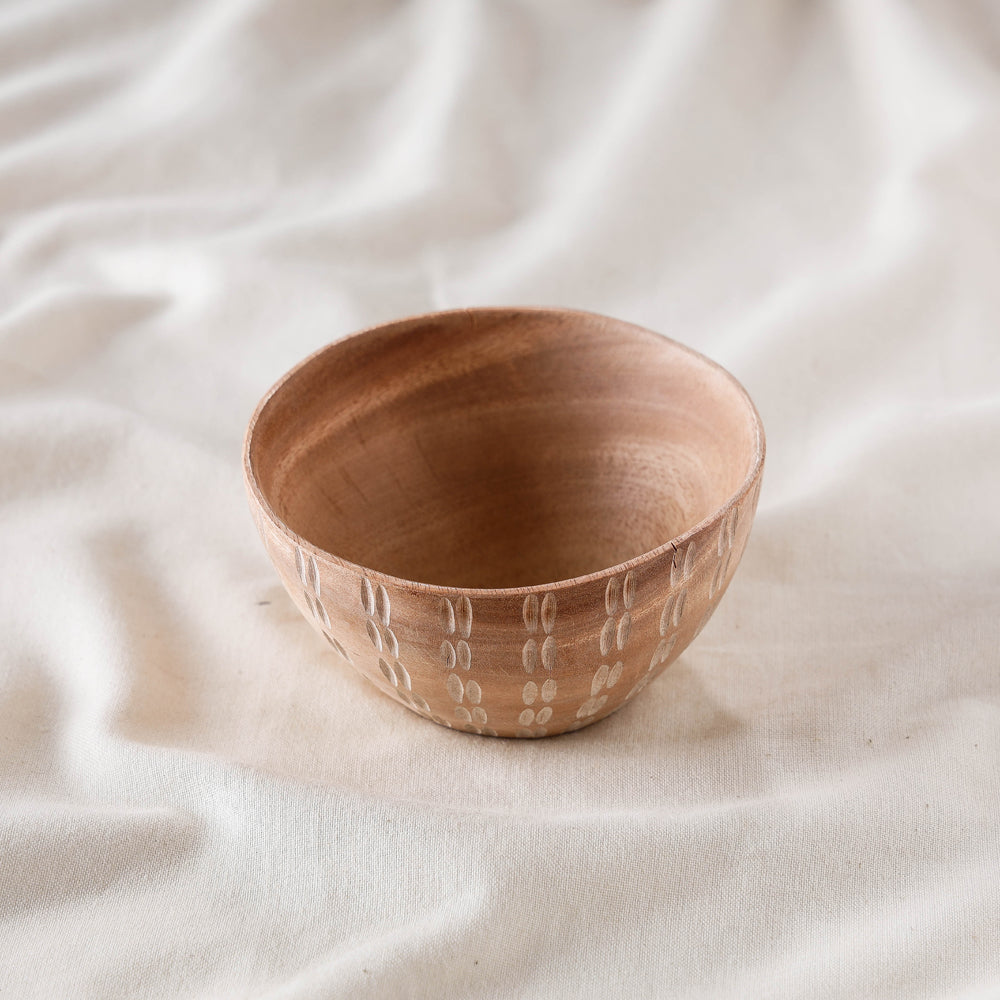 SASHA Brown - Hand Carved Natural Neem Wooden Bowl (Small) (5 x 5 in)
