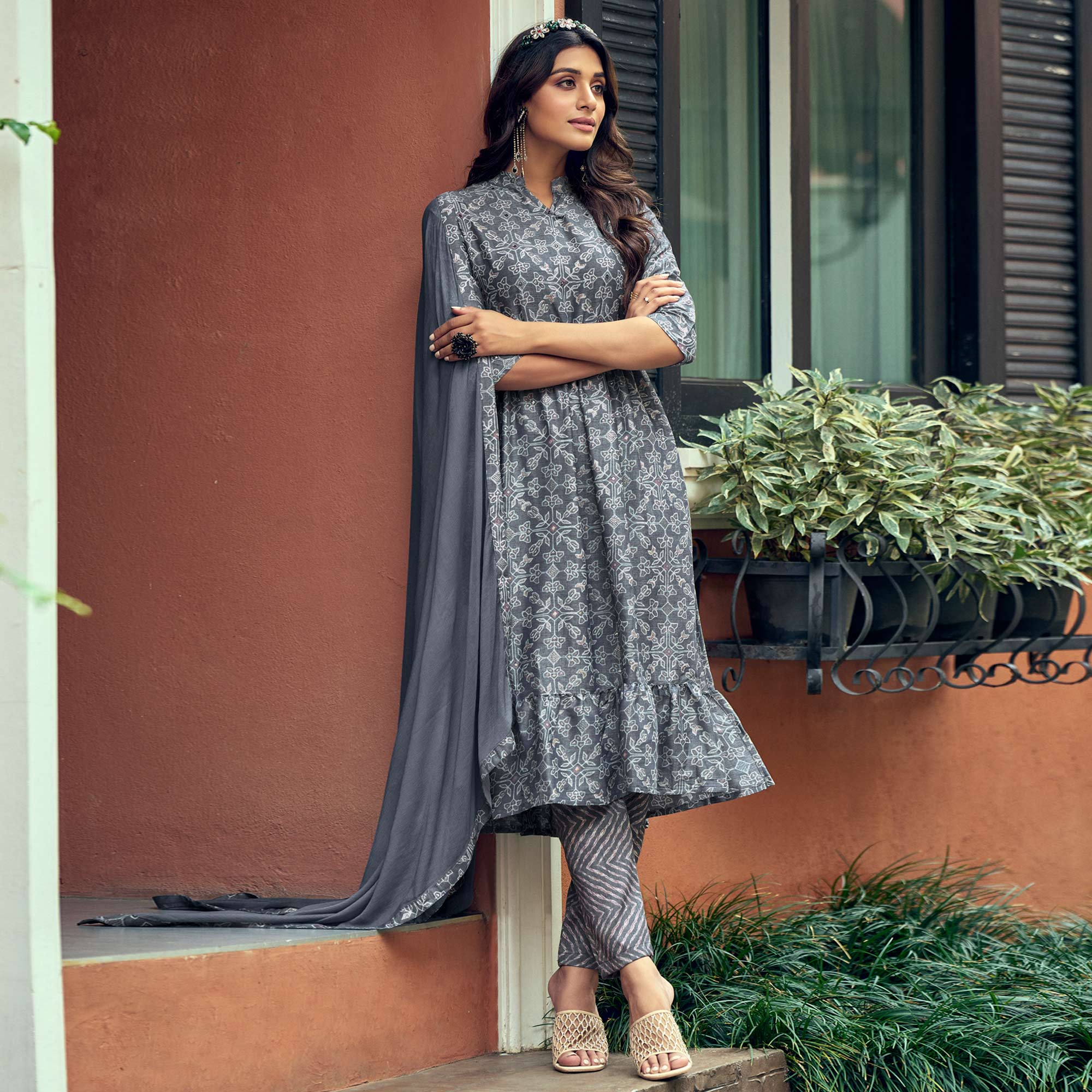 Peachmode Seller Grey Printed With Mirror Work Rayon Naira Cut Suit
