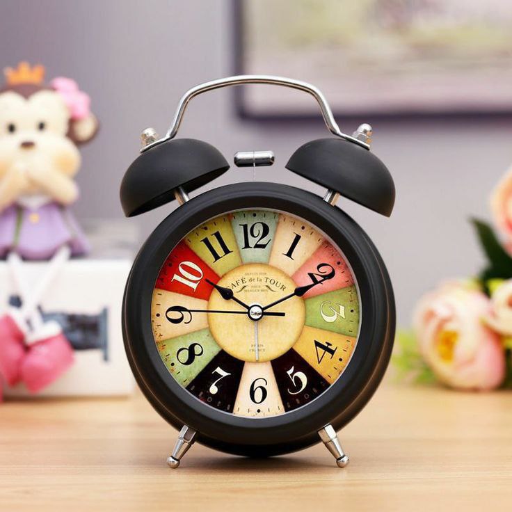 Catterton Vintage Look Twin Bell Alarm Clock⏰