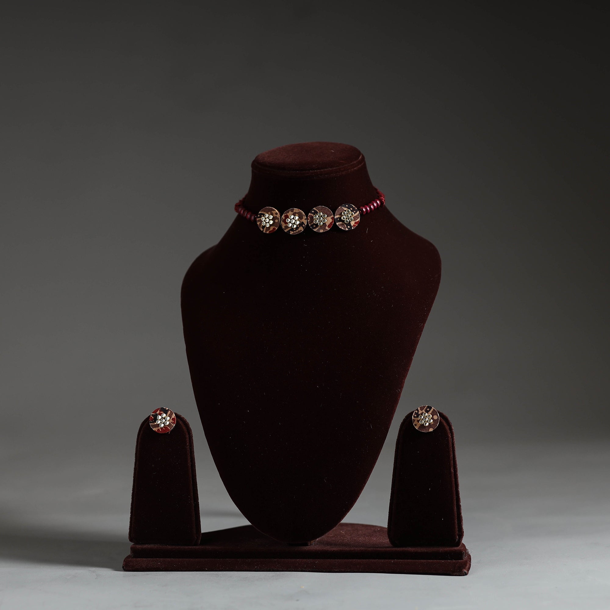 DIVINE GUIDANCE CREATIONS Handmade Fabart Choker Necklace Set with Kundan Work 49