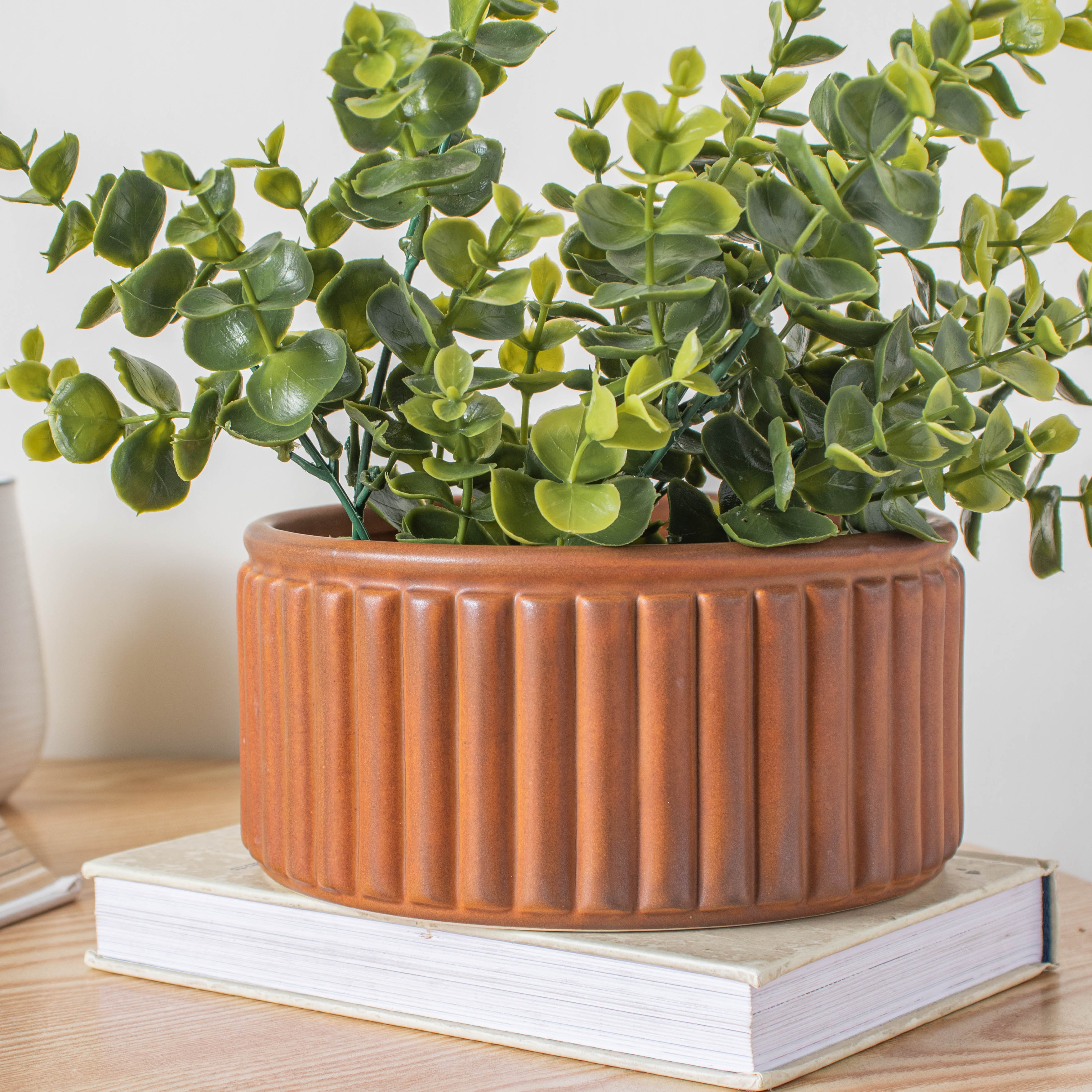 Nestasia Striped Caramel Vase