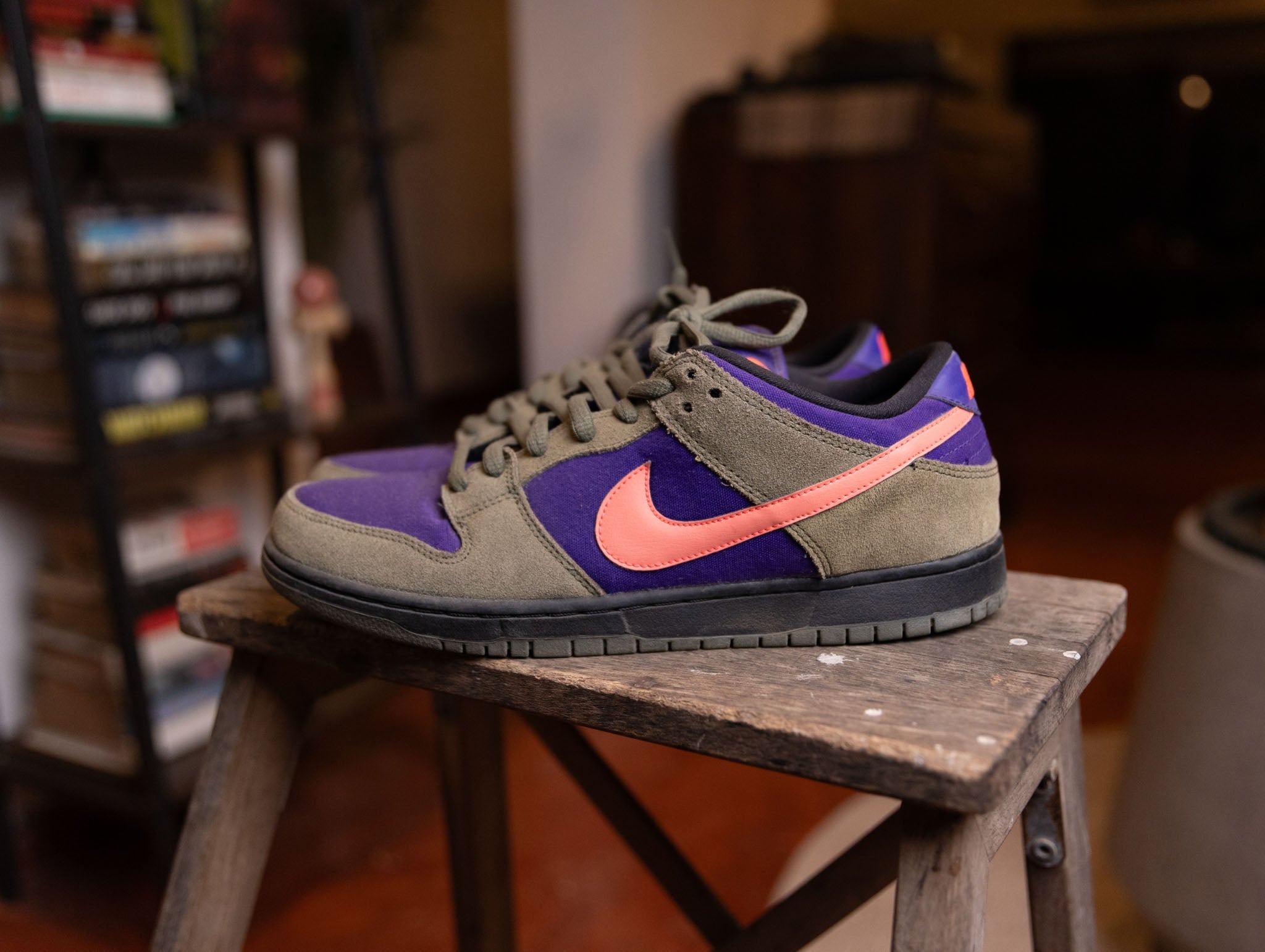 Nike SB Dunk Low Olive Atomic Red