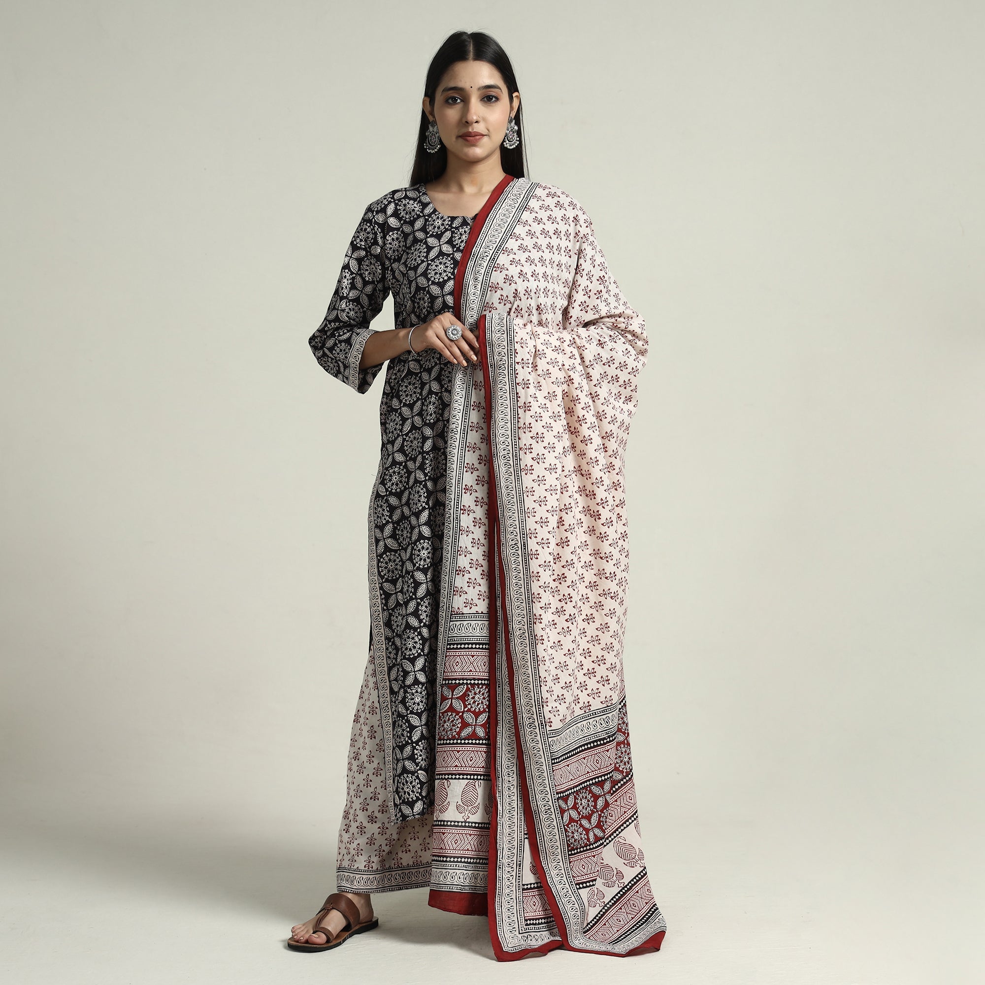 ITOKRI CASUALS Black - Bagh Block Printed Cotton Kurta with Palazzo & Dupatta Set 04 - view 2