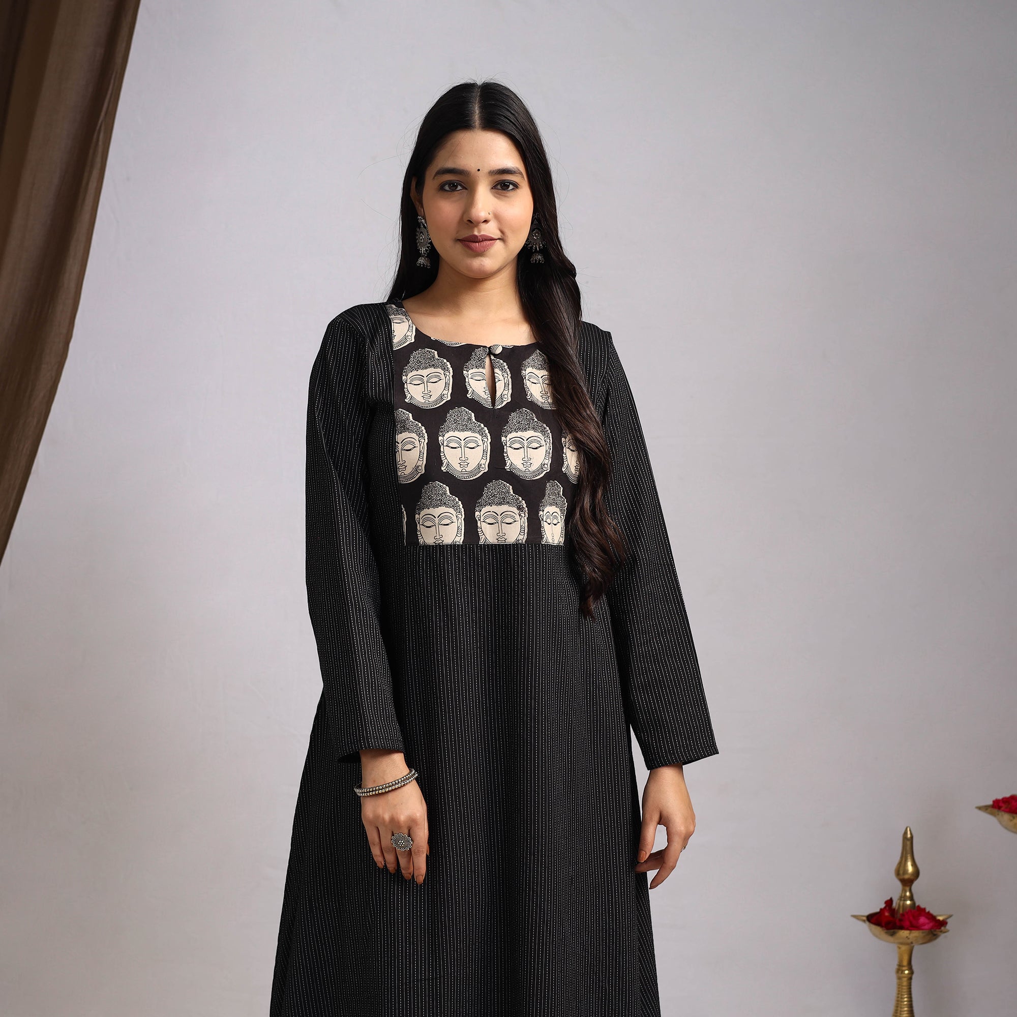ITOKRI CASUALS Black - Nazakat Heritage Patchwork Cotton A-Line Plain Kurta 02 - view 3