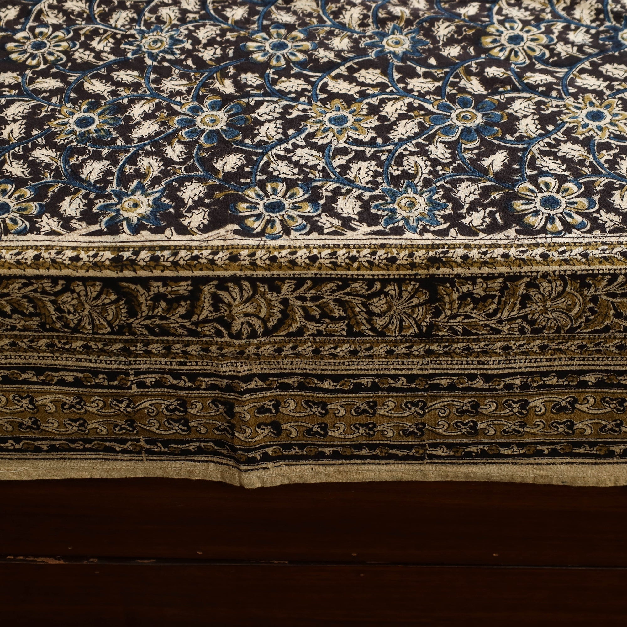 PITCHUKA SRINIVAS KALAMKARI PEDANA Black - Block Print Cotton Pedana Kalamkari Bed Sheet 02 - view 2