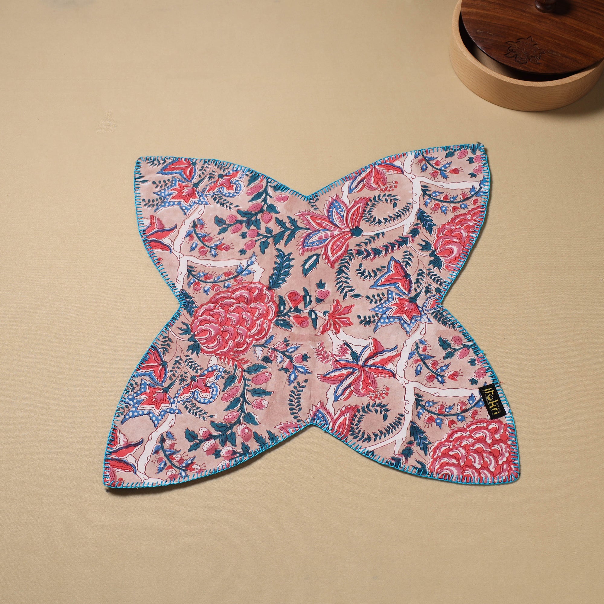 NOORI BAZAR Beige - Hand Embroidered Cotton Roti Napkin 09