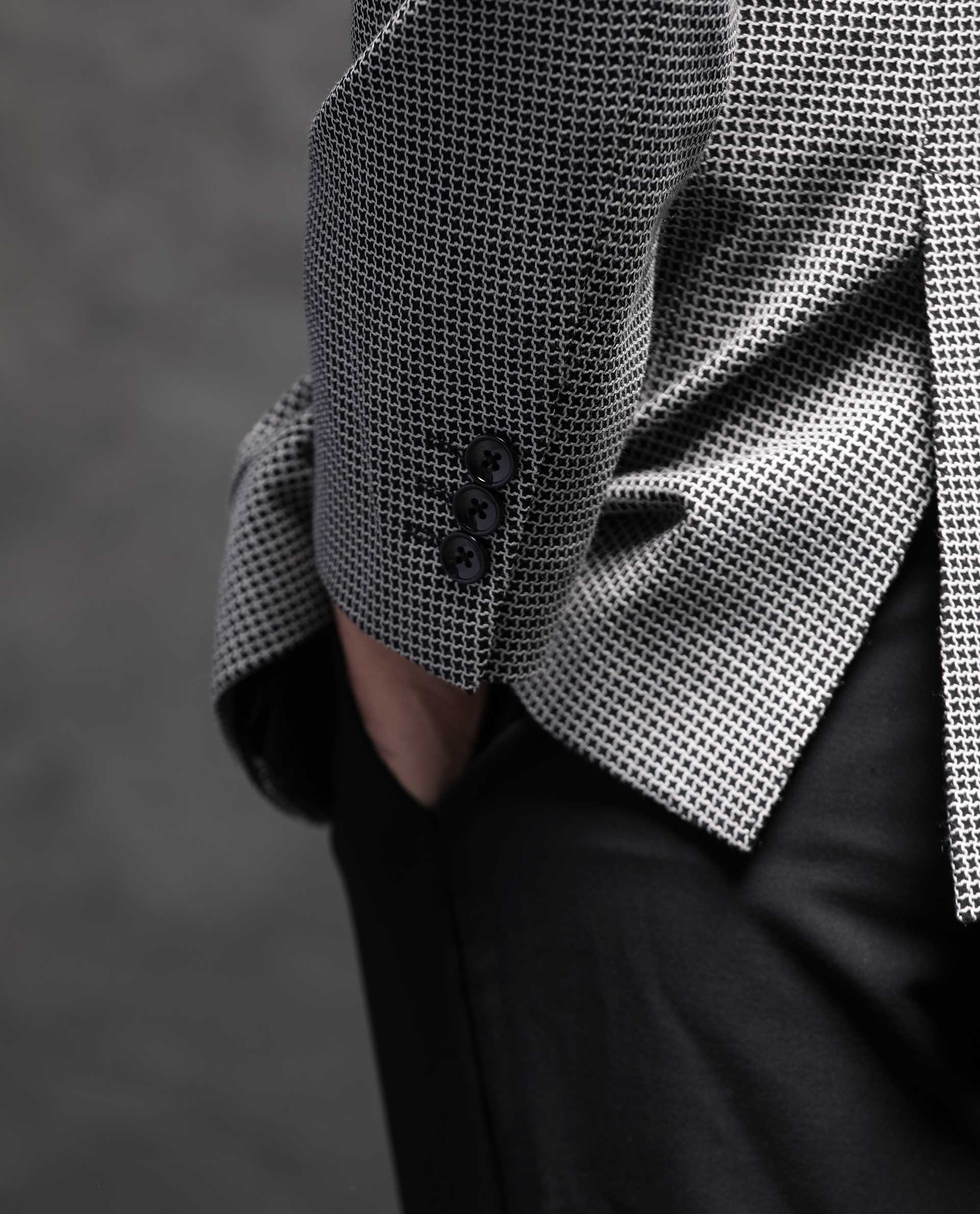 Rare Rabbit Men's Bellion Black Polyester Viscose Fabric Peak Lapel Single Breasted Tailored Fit Houndstooth Blazer - view 5