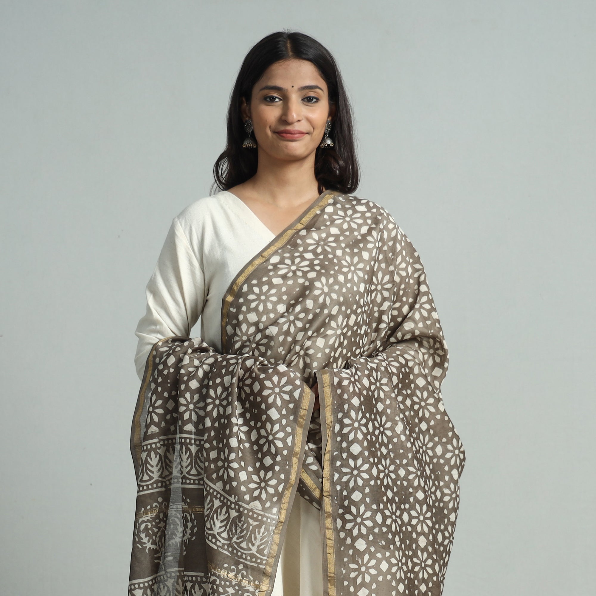 HAVELI CHRONICLES Brown - Pipad Block Printed Handloom Chanderi Silk Dupatta 76 - view 3