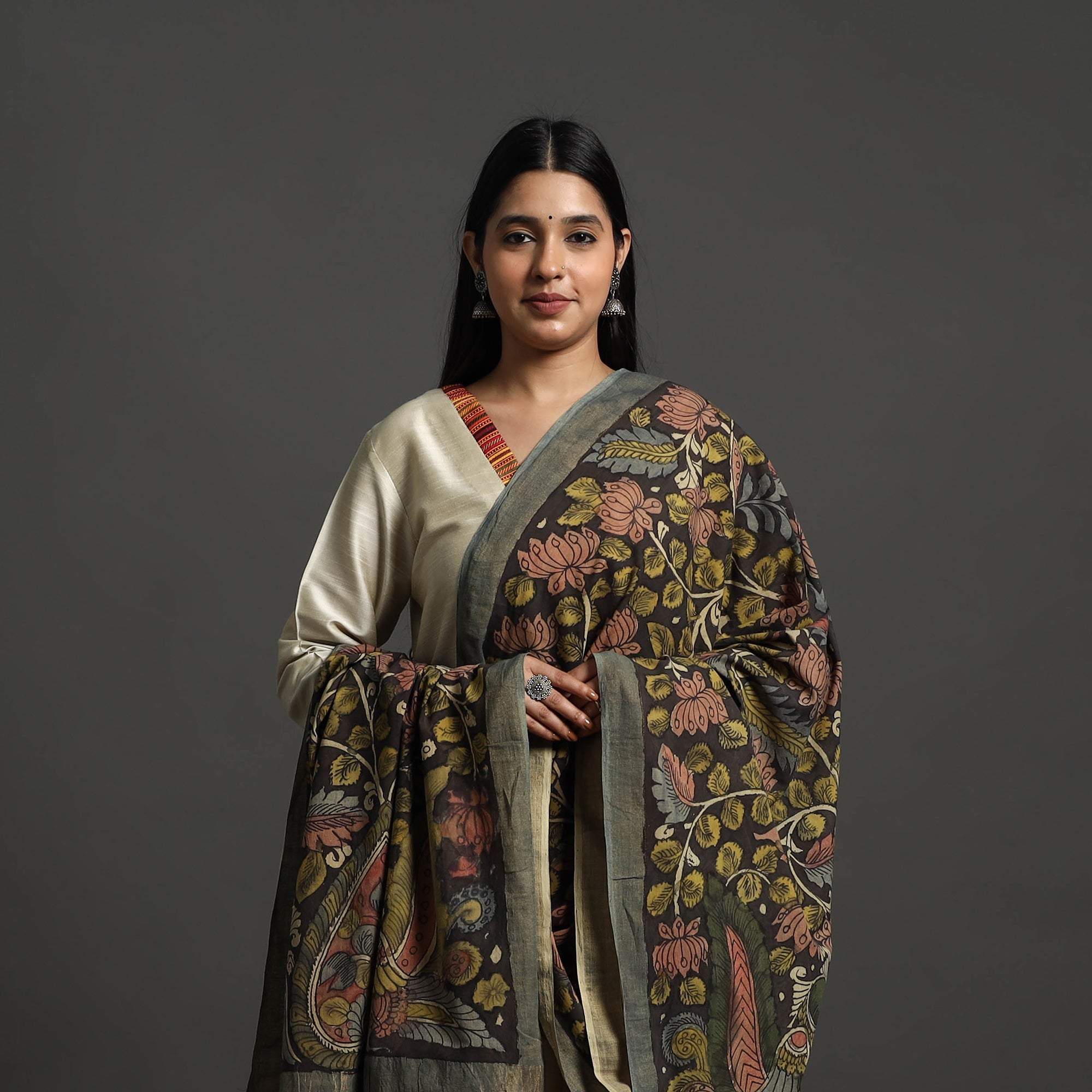 SOUTH KARGHA Black - Mangalagiri Cotton Handpainted Pen Work Kalamkari Dupatta 31 - view 3