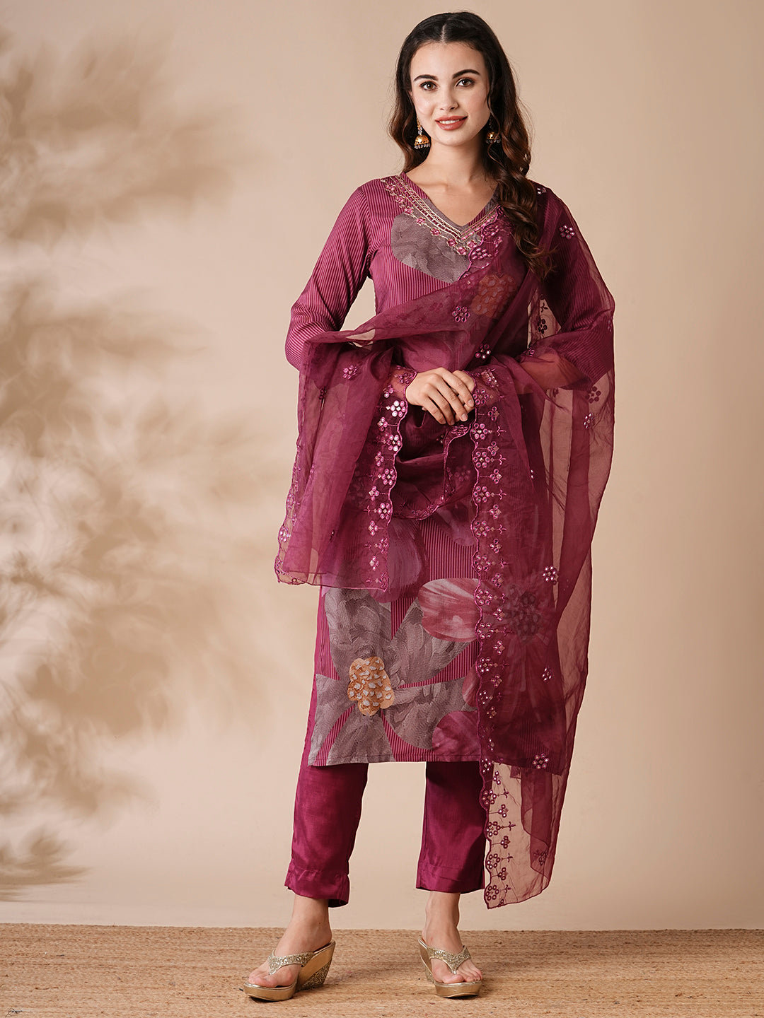 Fashor Floral Printed Mirror Embroidered Kurta with Pants & Embroidered Dupatta - Burgundy - view 3