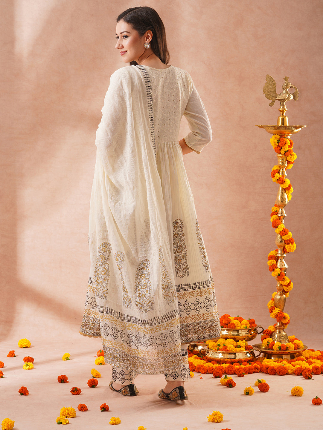 FASHOR Solid Ethnic Embroidered Lurex Striped A-Line Pleated Kurta with Pant and Dupatta - Off White - view 6
