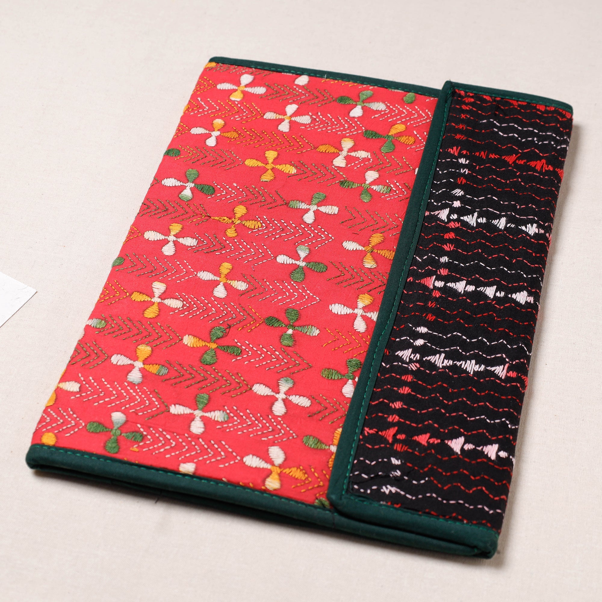 ASALKAAR Bengal Kantha Work Handcrafted File Folder - view 2
