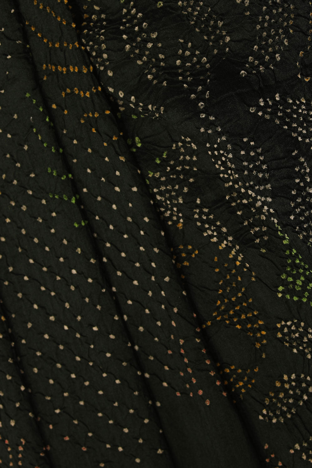 Kalanjali Gorgeous Bandhani Saree – Women's - view 2