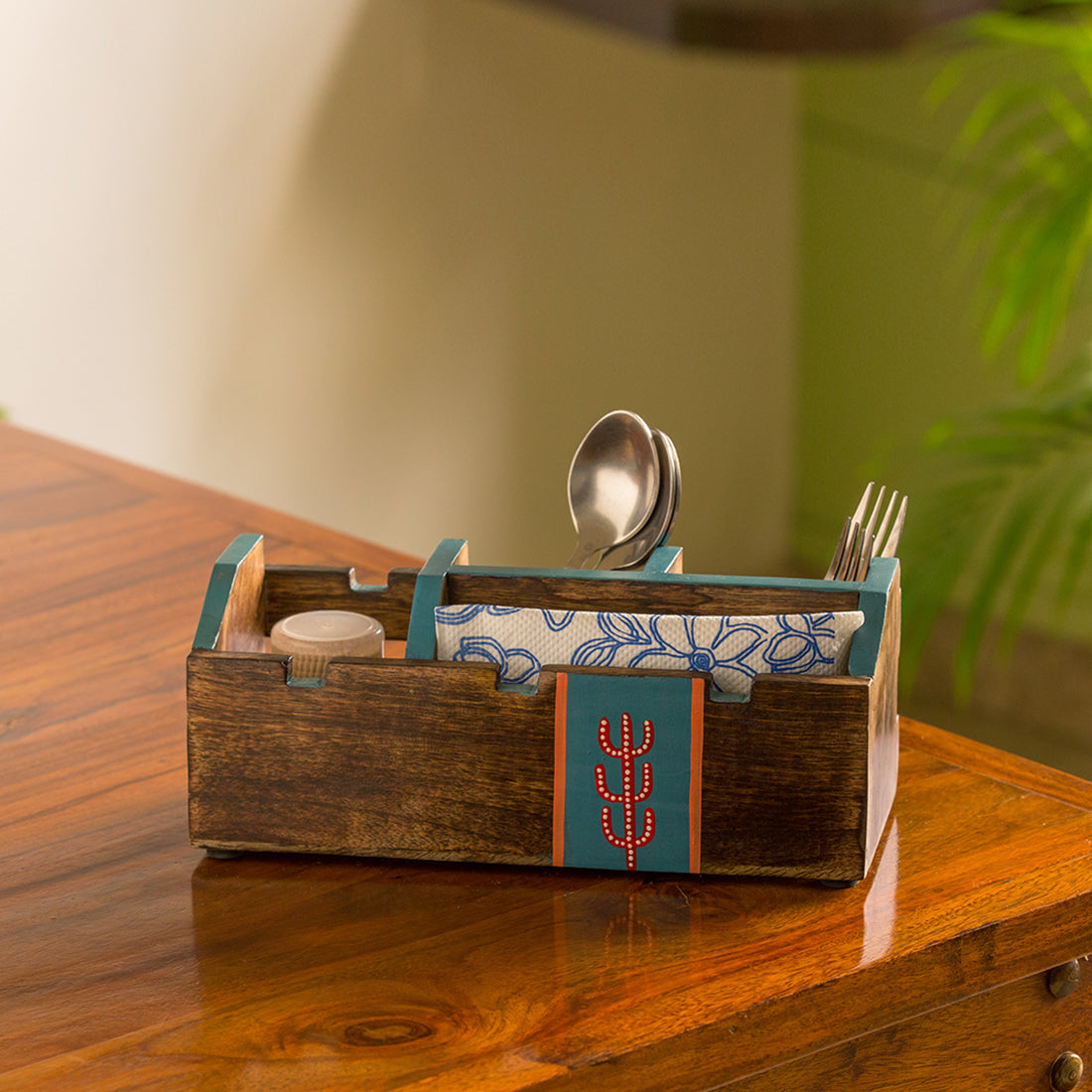EXCLUSIVELANE 'Oasis Spaces' Handpainted Cutlery Holder In Mango Wood (4 Partitions)