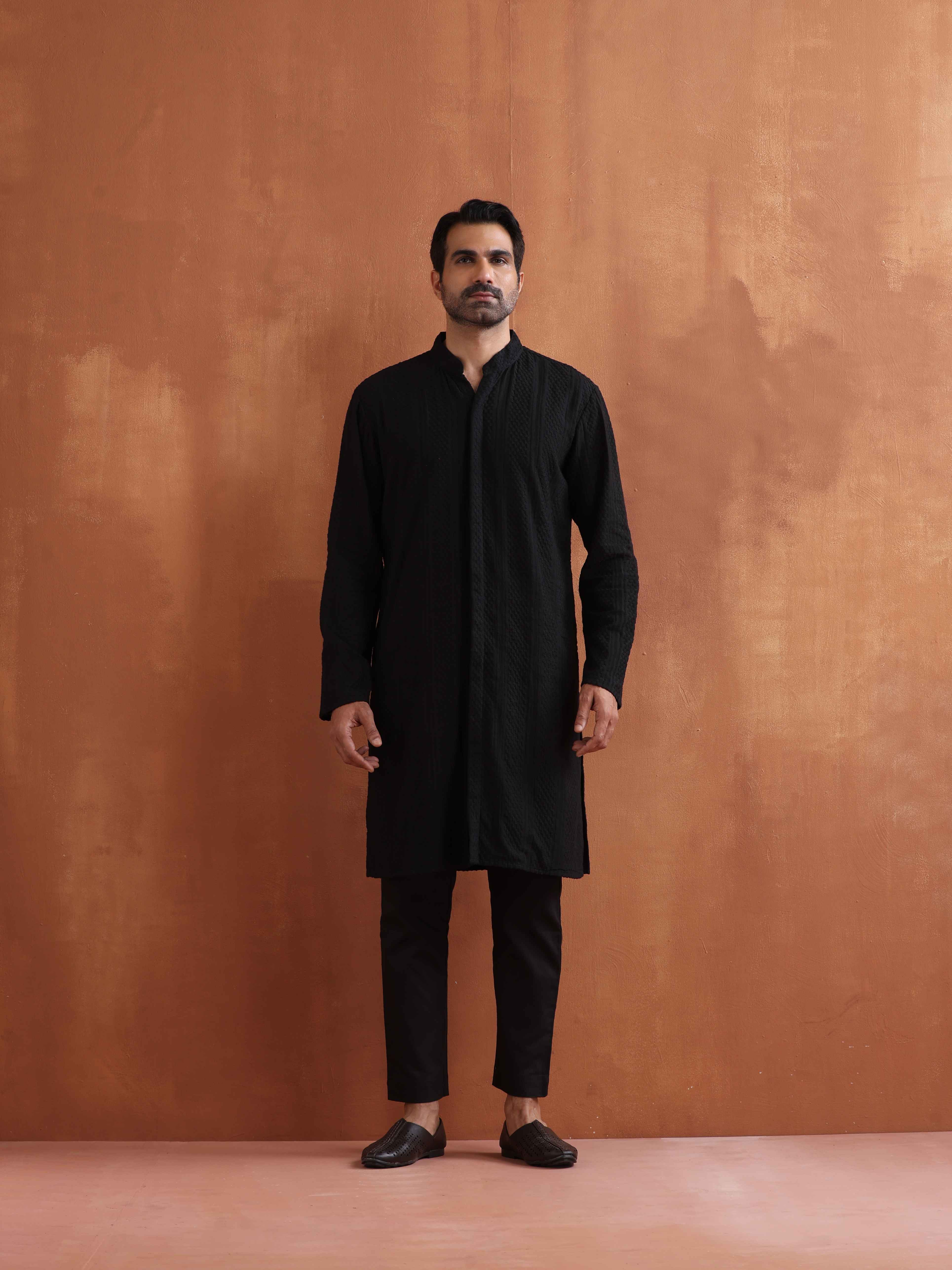 trueBrowns Men's Black Textured Cotton Dobby Front Open Kurta - view 7