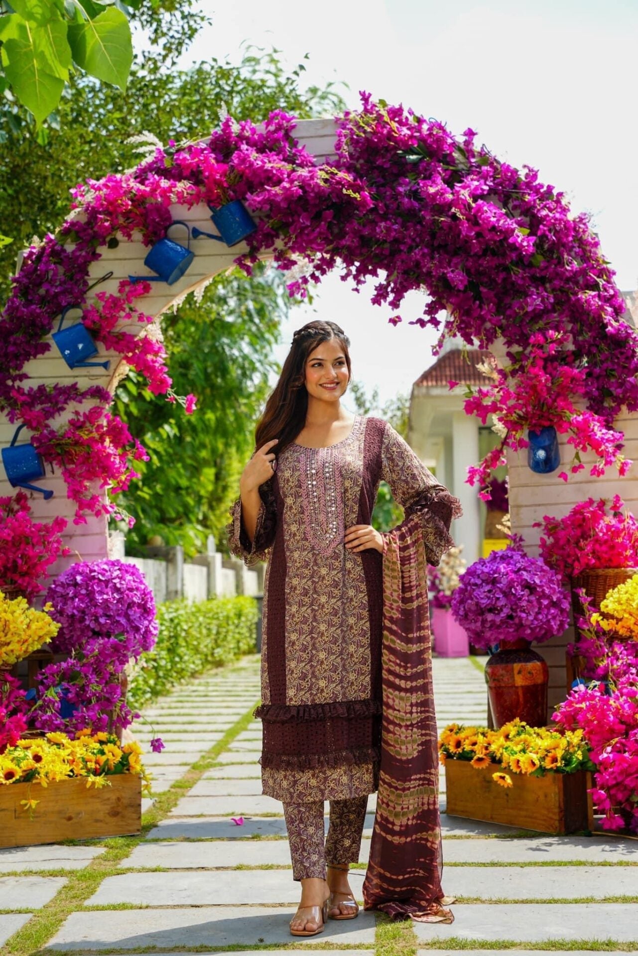Idaho-o Lavish rayon straight suit set - view 5