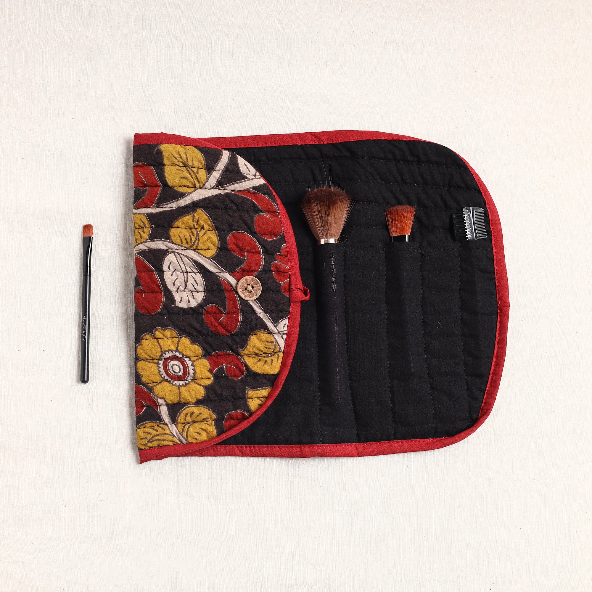 NOORI BAZAR Black - Kalamkari Fabric Multipurpose Segmented Make-up Brush Wrap Pouch/Case