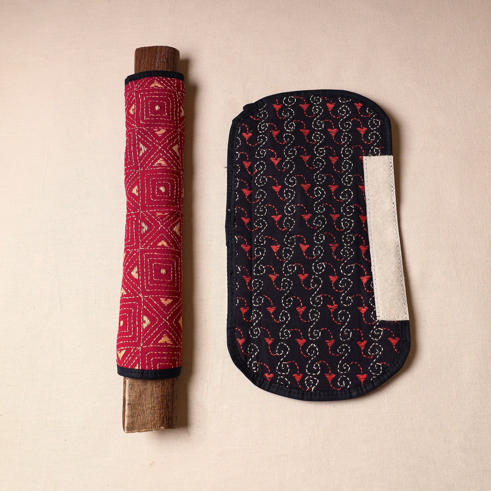 ASALKAAR Bengal Kantha Work Handmade Fridge Handle Cover (Set of 2) 16 - view 2