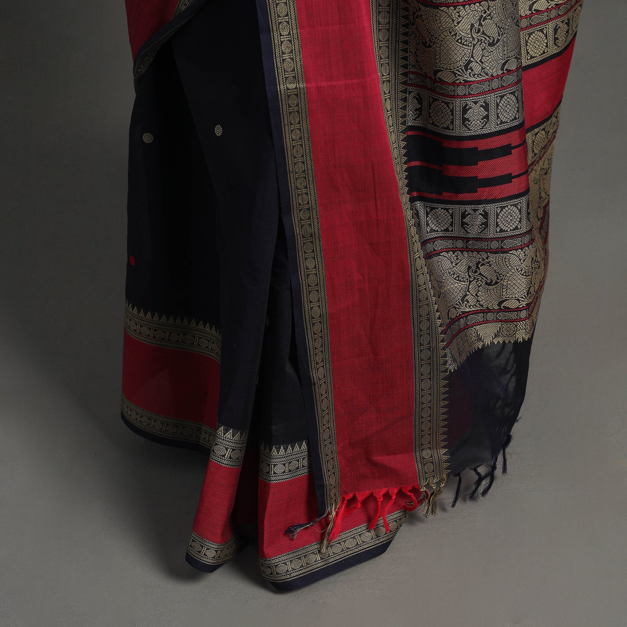 SOUTH KARGHA Black - Handloom Cotton Thread Border Kanchipuram Saree 10 - view 5