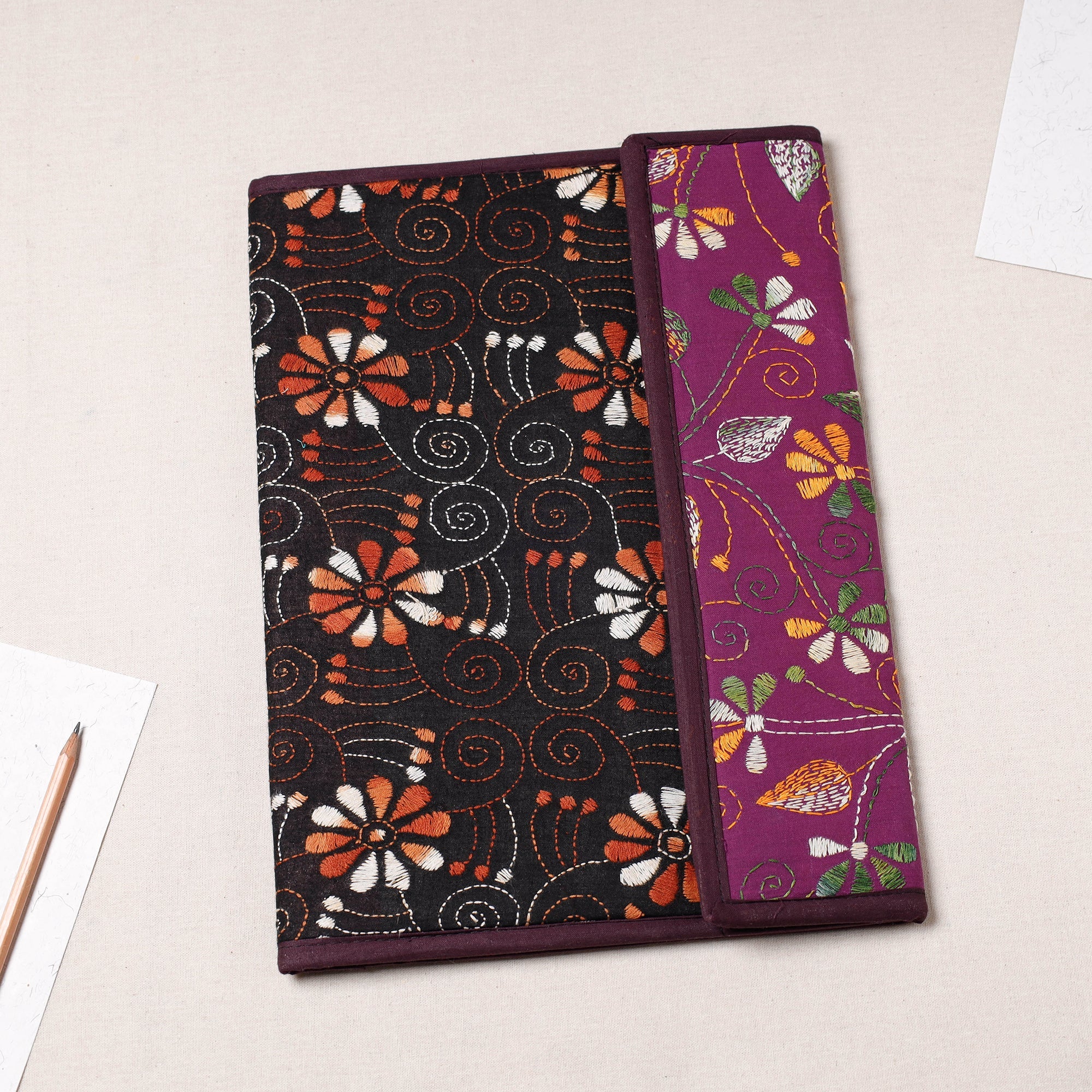 ASALKAAR Bengal Kantha Work Handcrafted File Folder