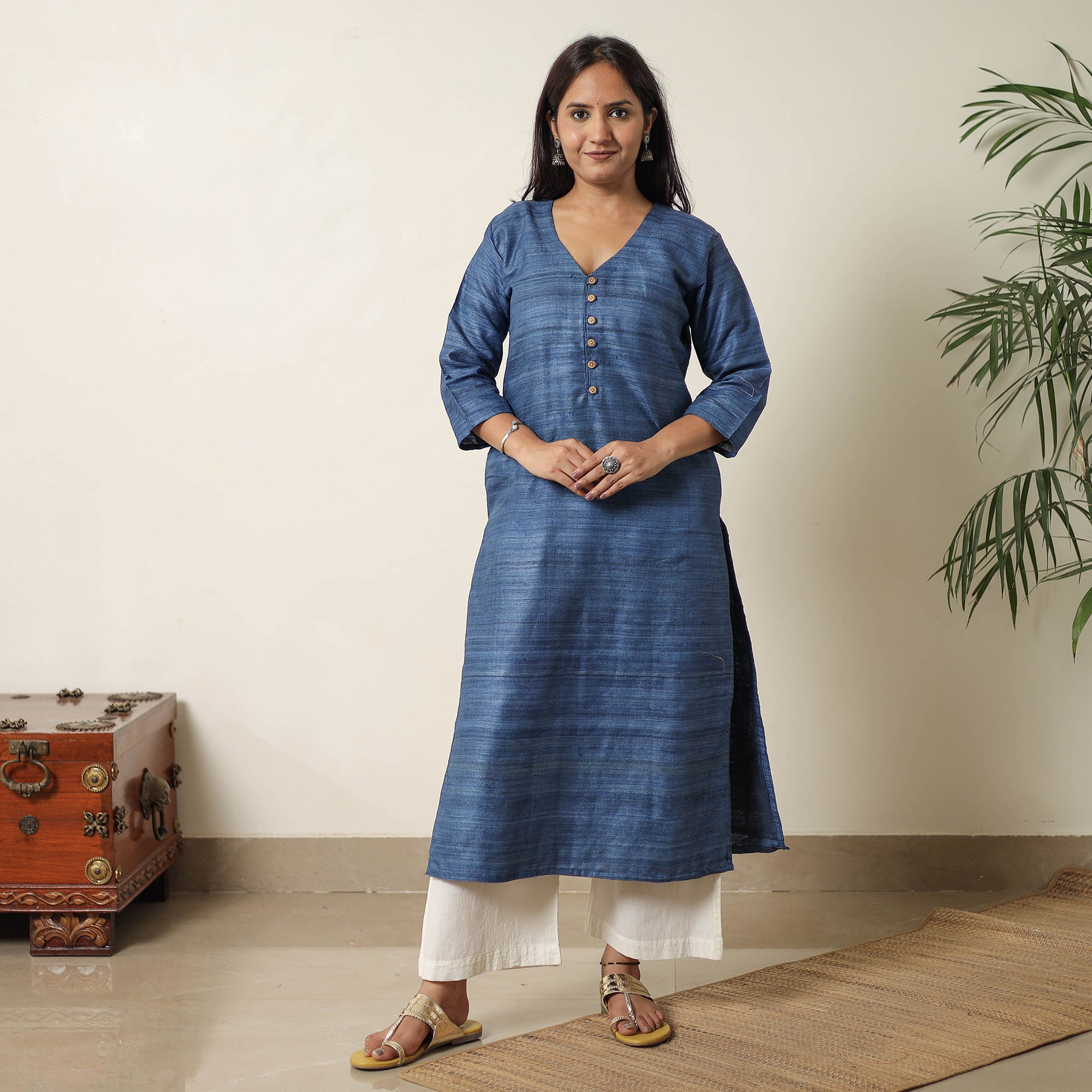 ITOKRI CASUALS Blue - Bhagalpuri Handwoven Desi Tussar Silk Straight Kurta 01 - view 2