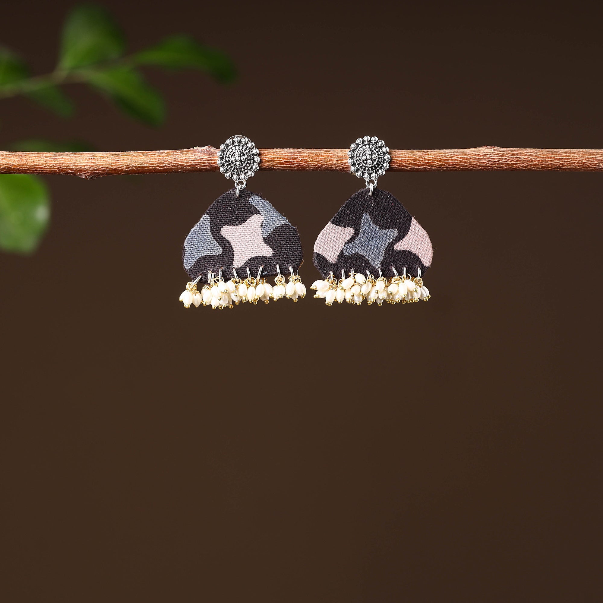JALPARI Aarushi Handcrafted GS Fabart Earrings