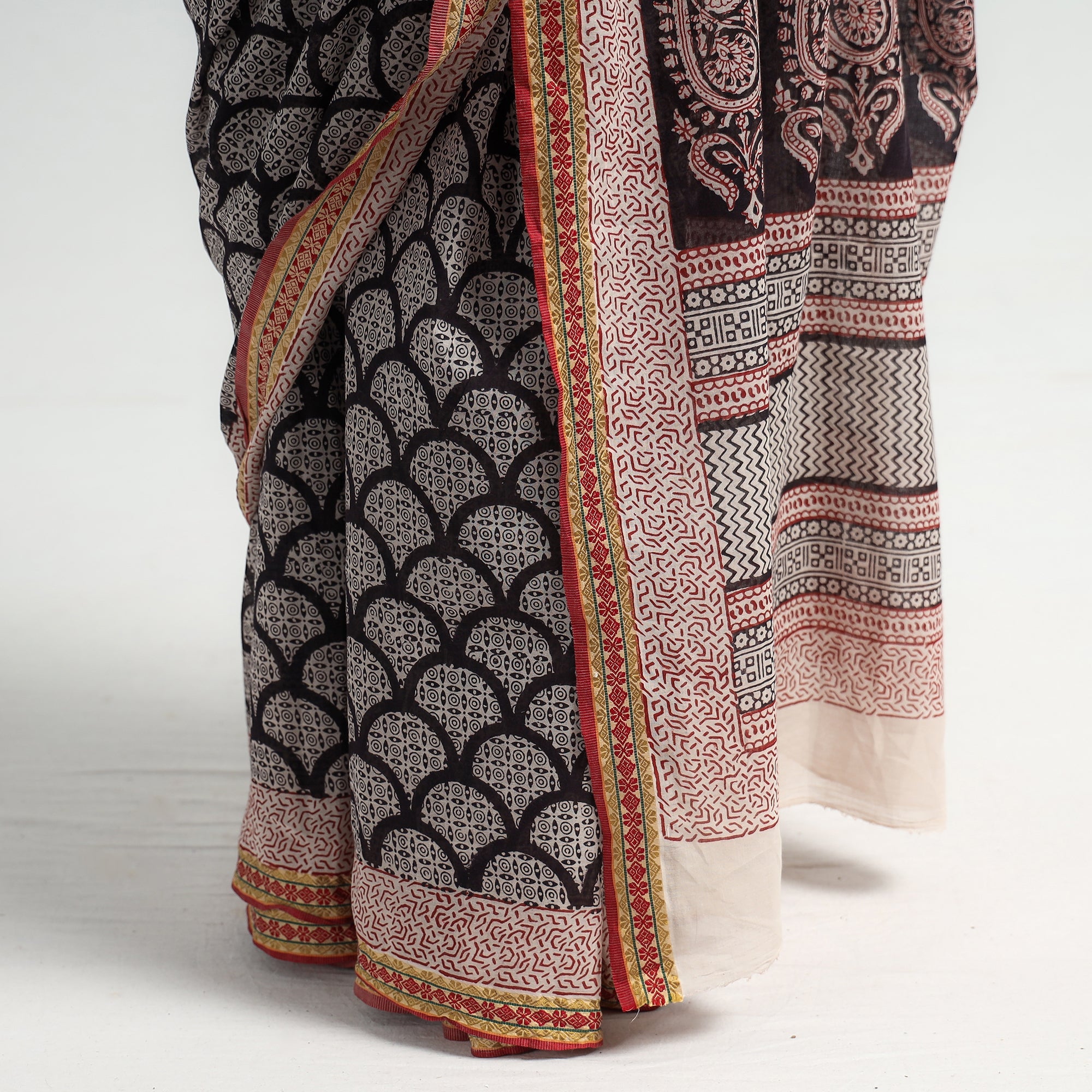 BAGH PRINTS BY MOHAMMED BILAL KHATRI Black - Bagh Hand Block Printed Natural Dyed Cotton Saree with Zari Border - view 7