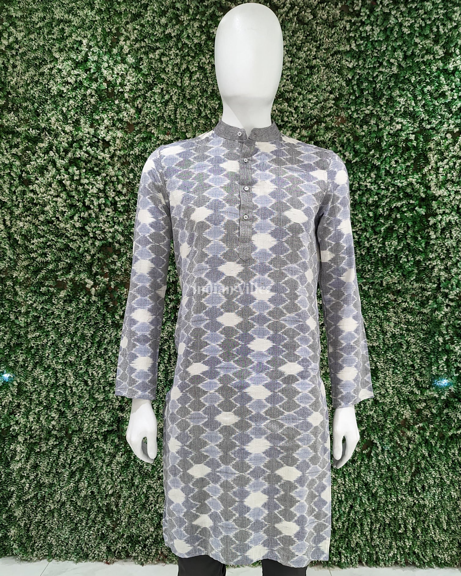 IndianVillèz Gray Sambalpuri Ikat Cotton Kurta For Men