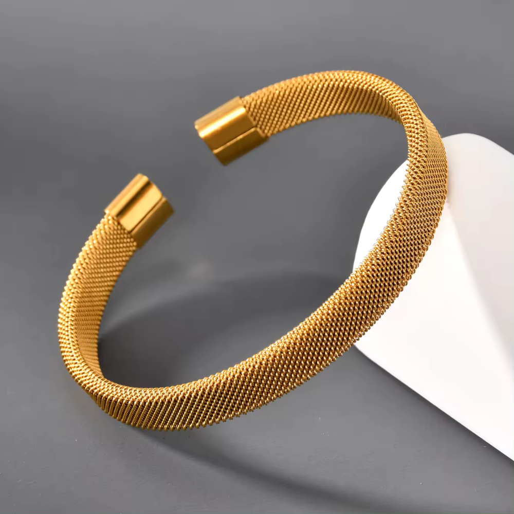Branta Sleek Gold-Plated Mesh Cuff Bracelet For Men