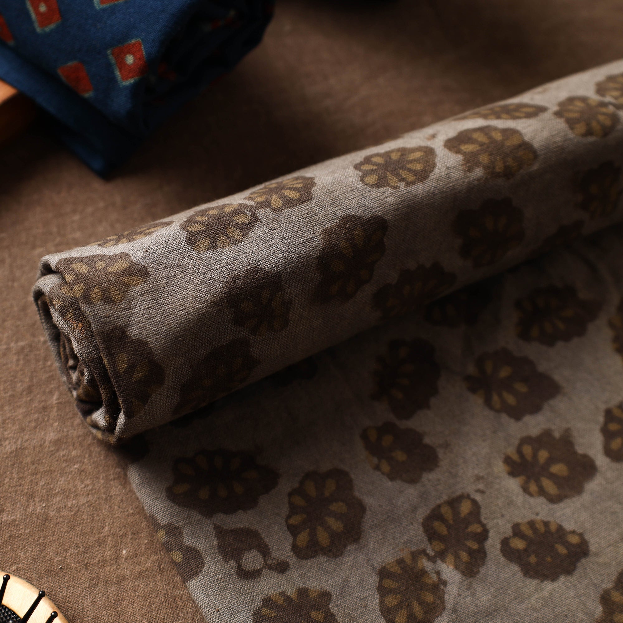 ITOKRI CRAFTS INITIATIVE Brown - Akola Block Printed Pure Handloom Cotton Towel - view 3