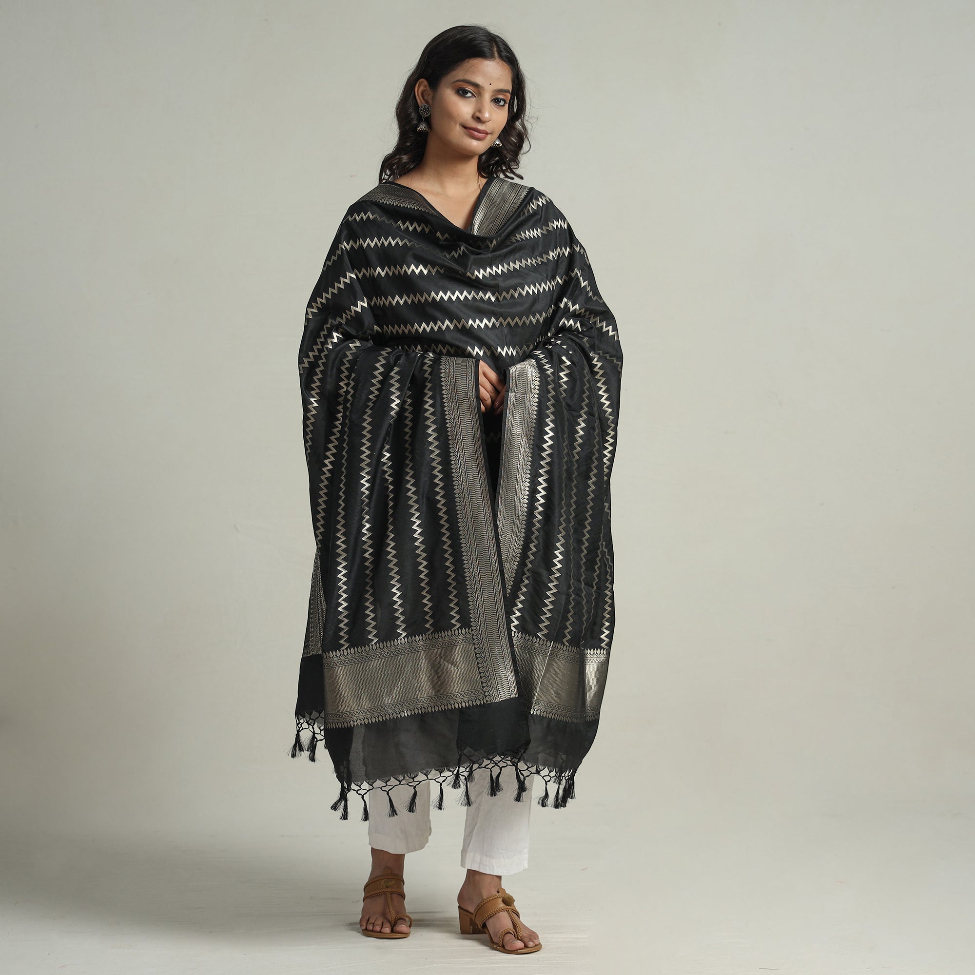 BANARASI BY MAQBUL HASAN Black - Semi Silk Zari Jaal Banarasi Dupatta 93 - view 2