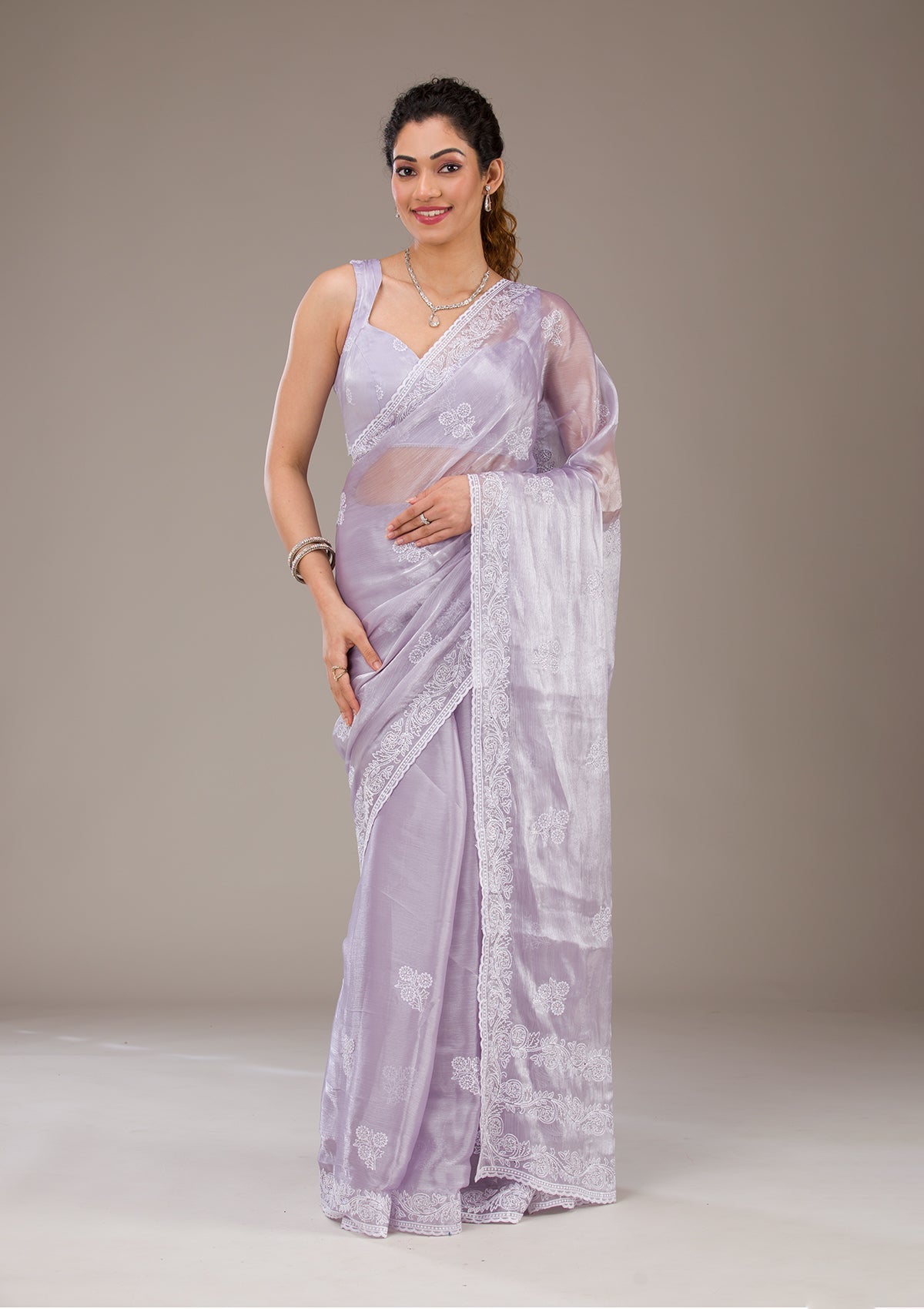 Koskii Lavender Threadwork Tissue Saree – Women's - view 2