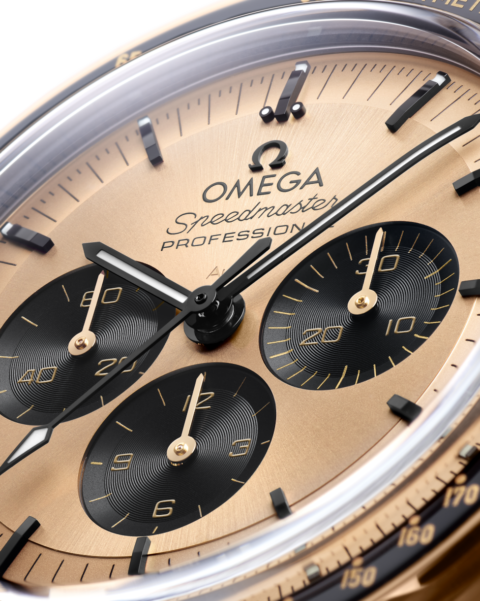 Omega Speedmaster Yellow Dial Men 42MM - view 3