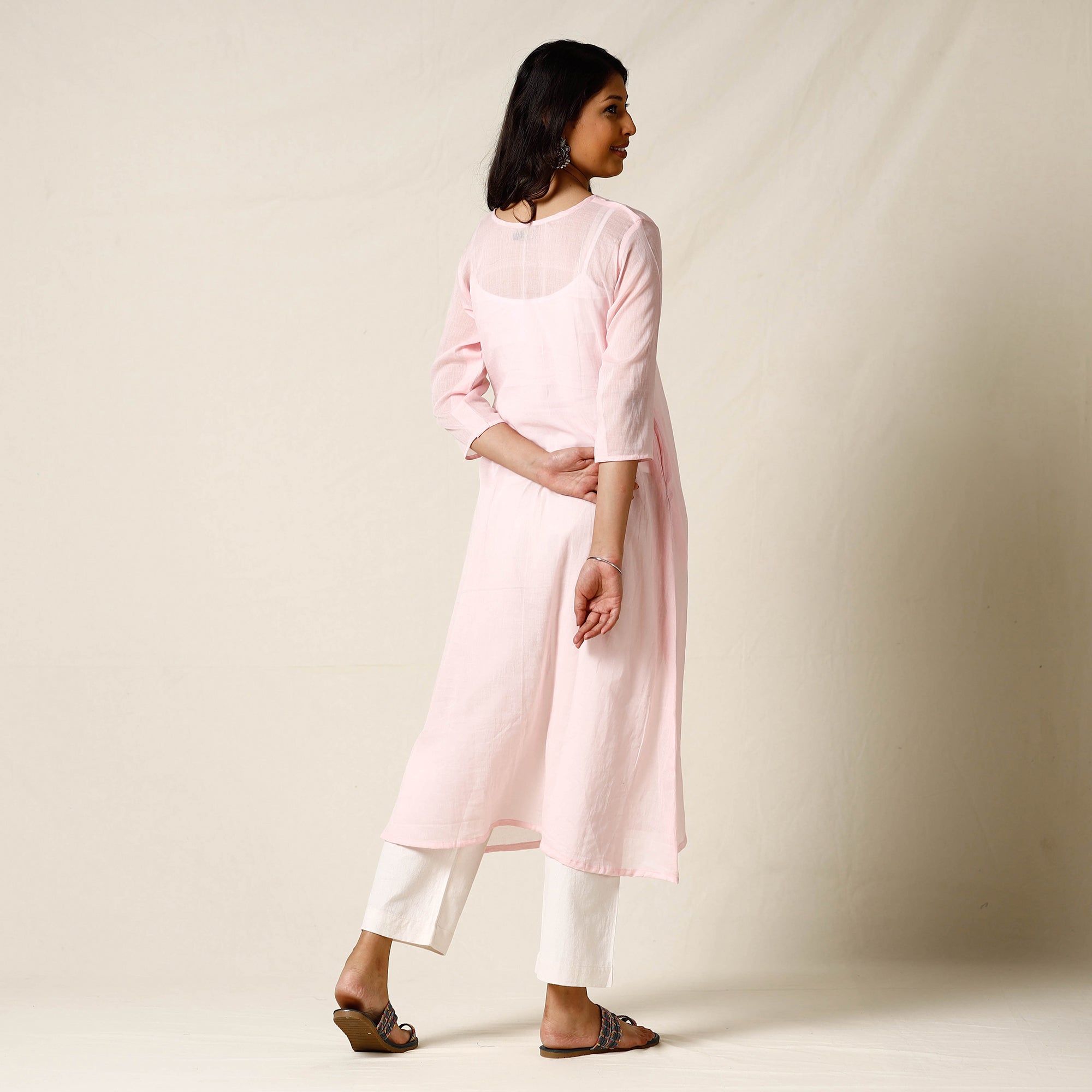 Baby Pink - Mulmalai Cotton Plain Dyed Straight Long Kurta 28 - view 4